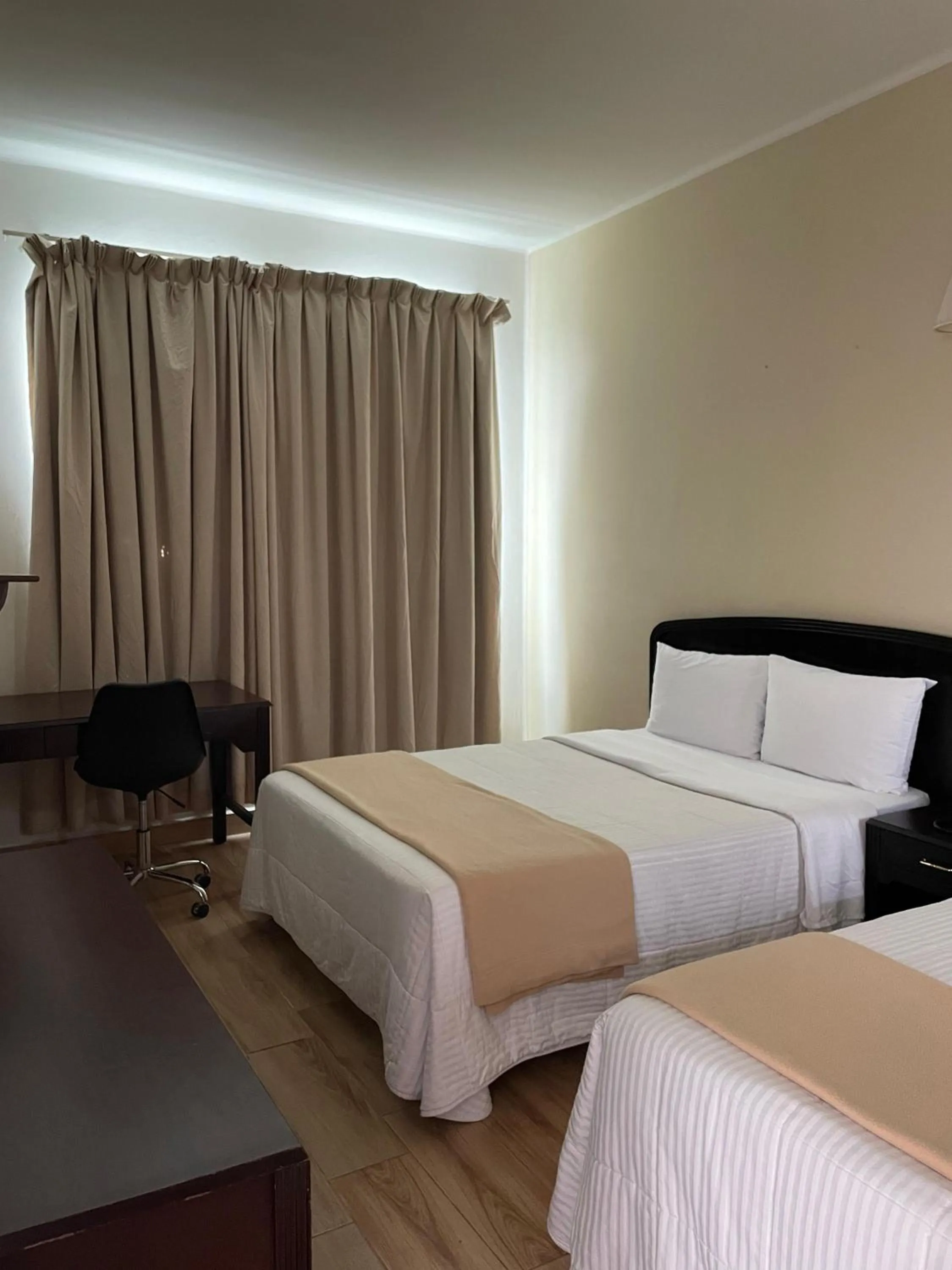 Bed in Hotel Plaza del Arco Express