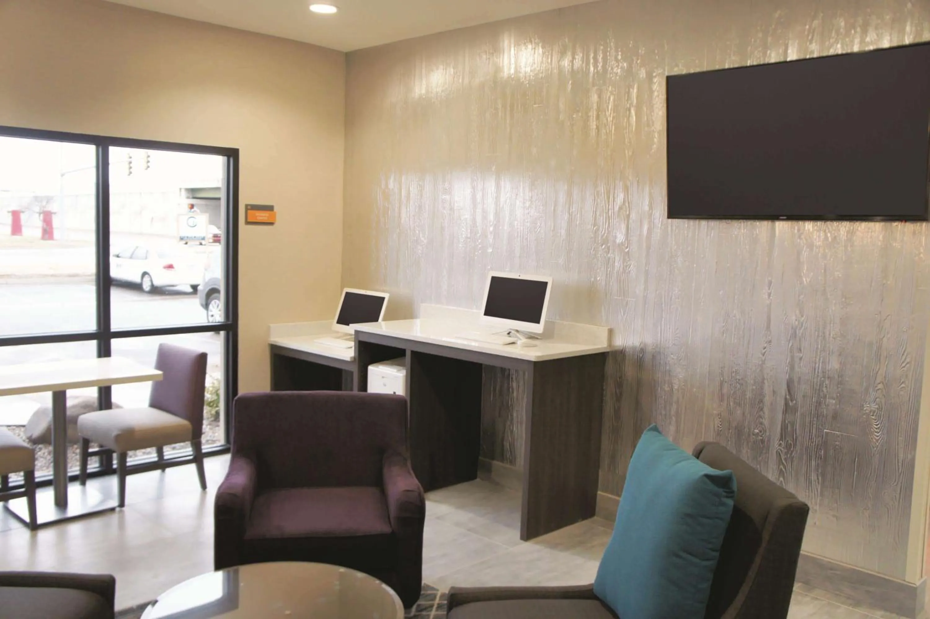 On site in La Quinta by Wyndham Wichita Airport