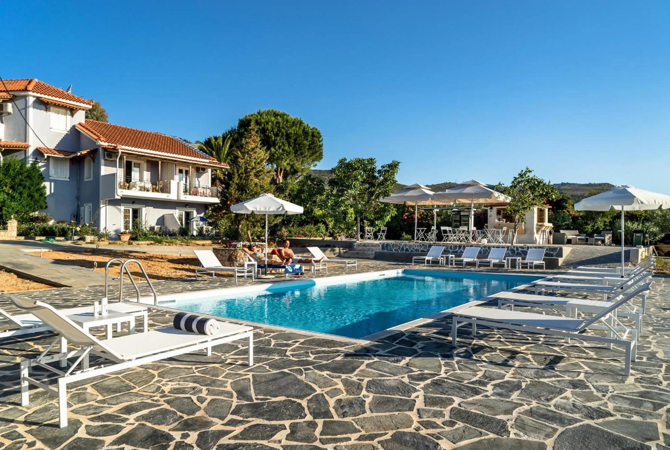 Facade/entrance in Villa Eliza