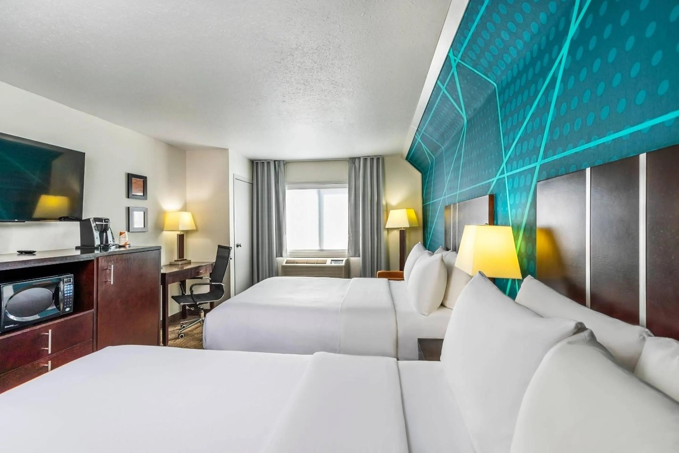 Bedroom, Bed in Comfort Inn & Suites