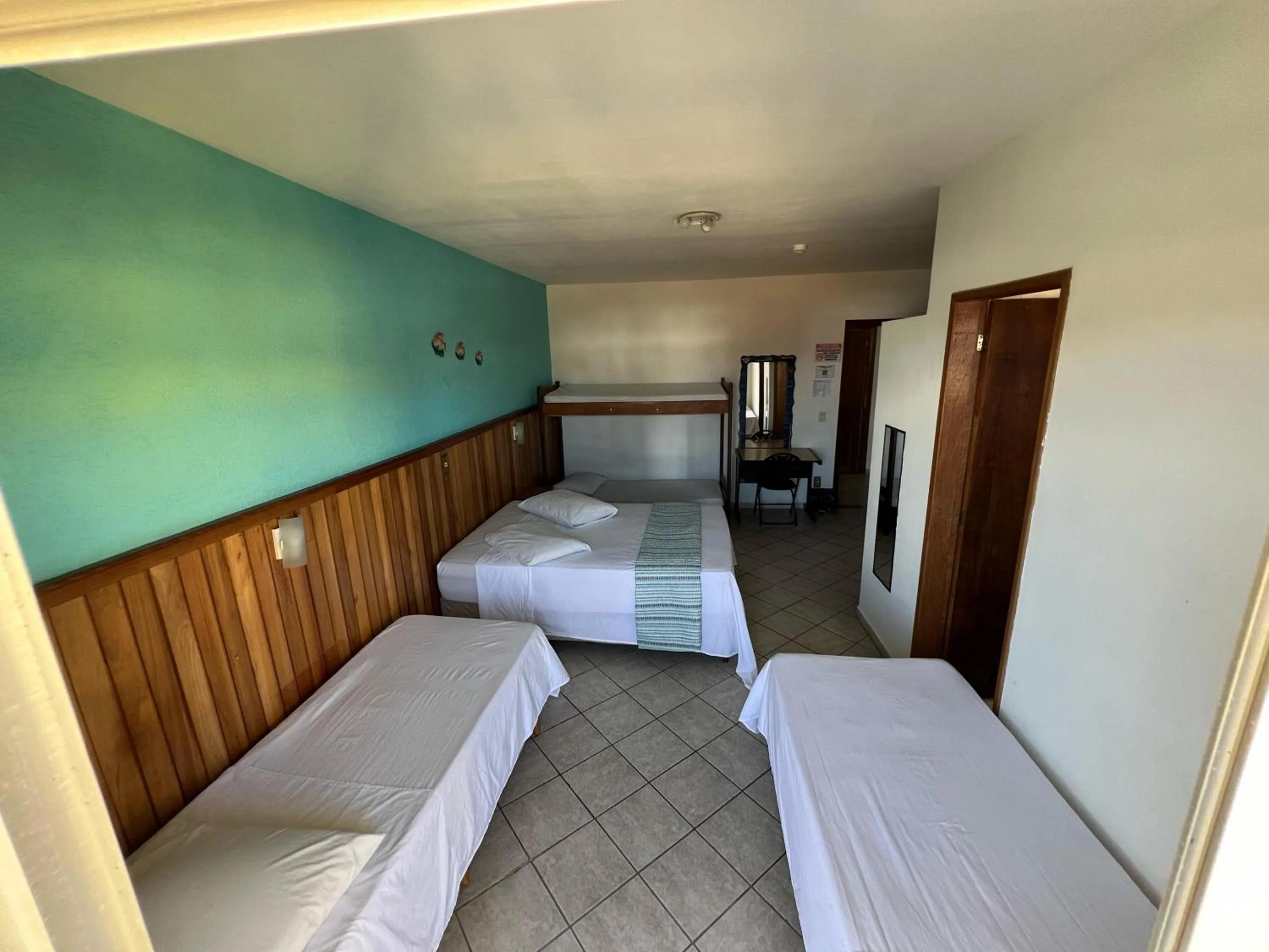 Bedroom, Bed in Pousada Martin de Sá