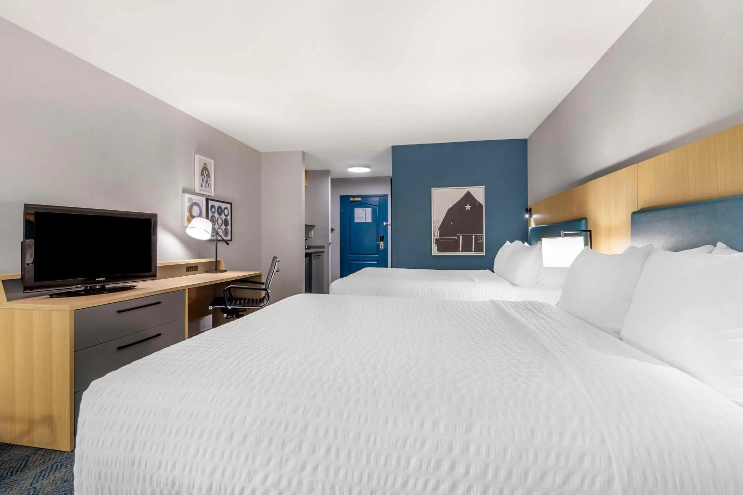 Bedroom, Bed in Clarion Hotel & Conference Centre