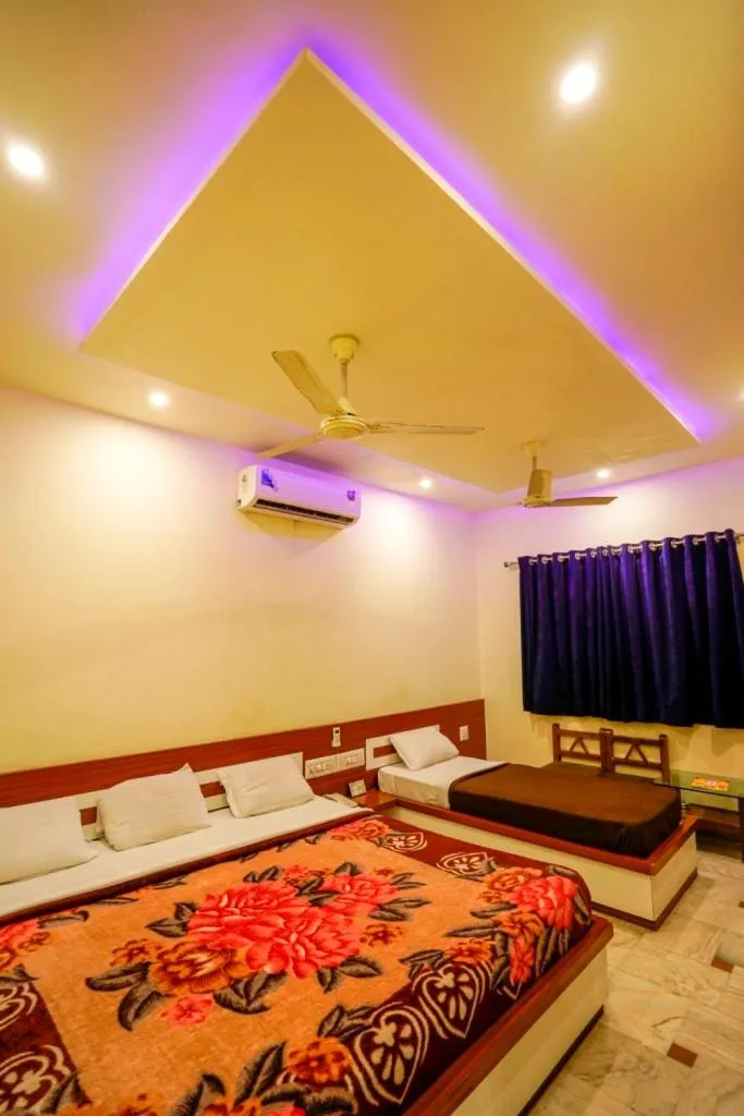 Bed in Hotel Bhakti Rajkot I Hotel in Rajkot I Best Hotel in Rajkot