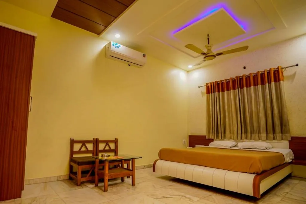 Bed in Hotel Bhakti Rajkot I Hotel in Rajkot I Best Hotel in Rajkot