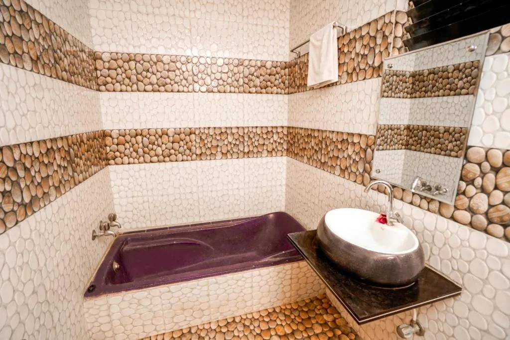 Hotel Bhakti Rajkot I Hotel in Rajkot I Best Hotel in Rajkot