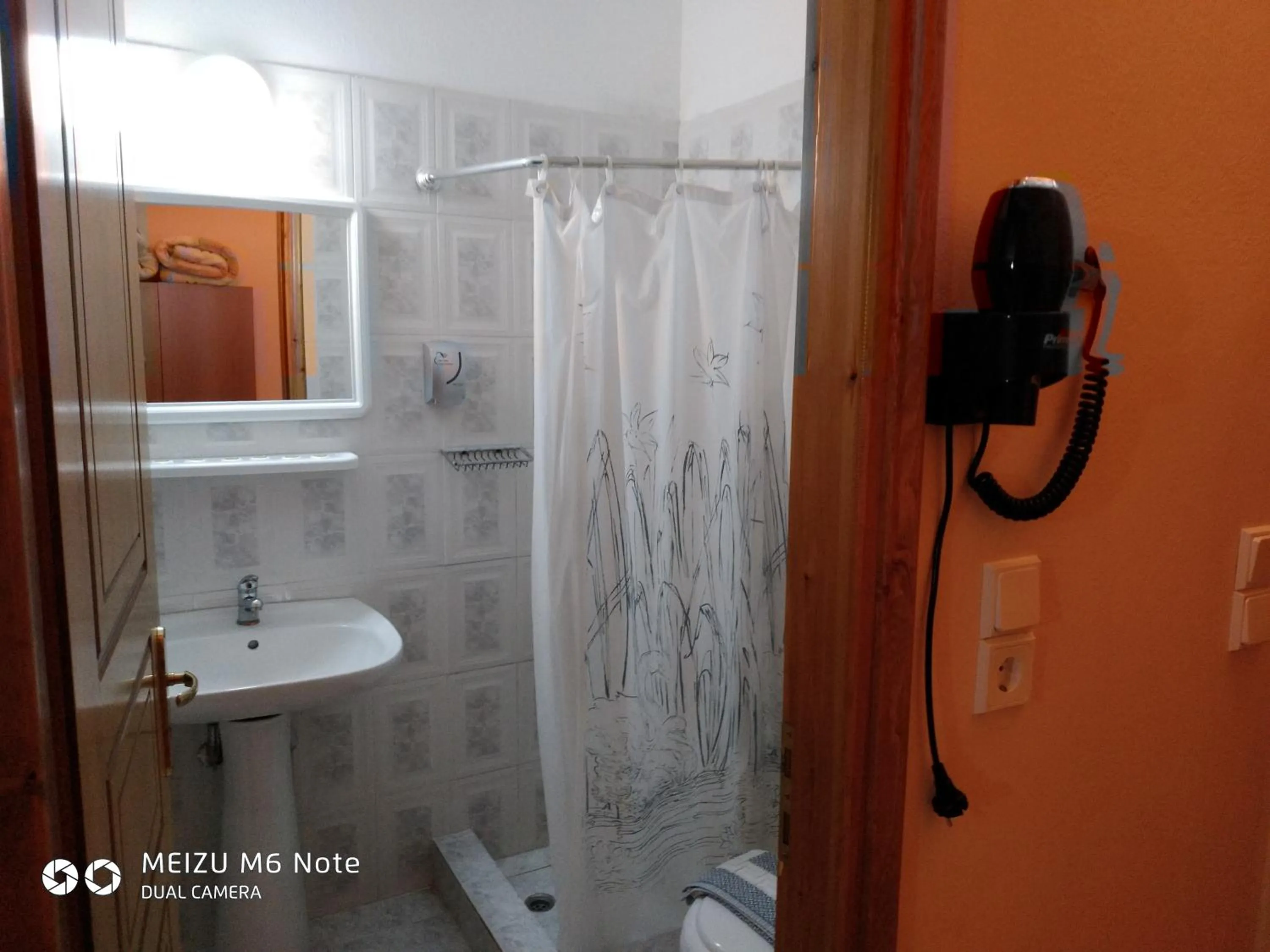 Shower in Hotel Spiridoula