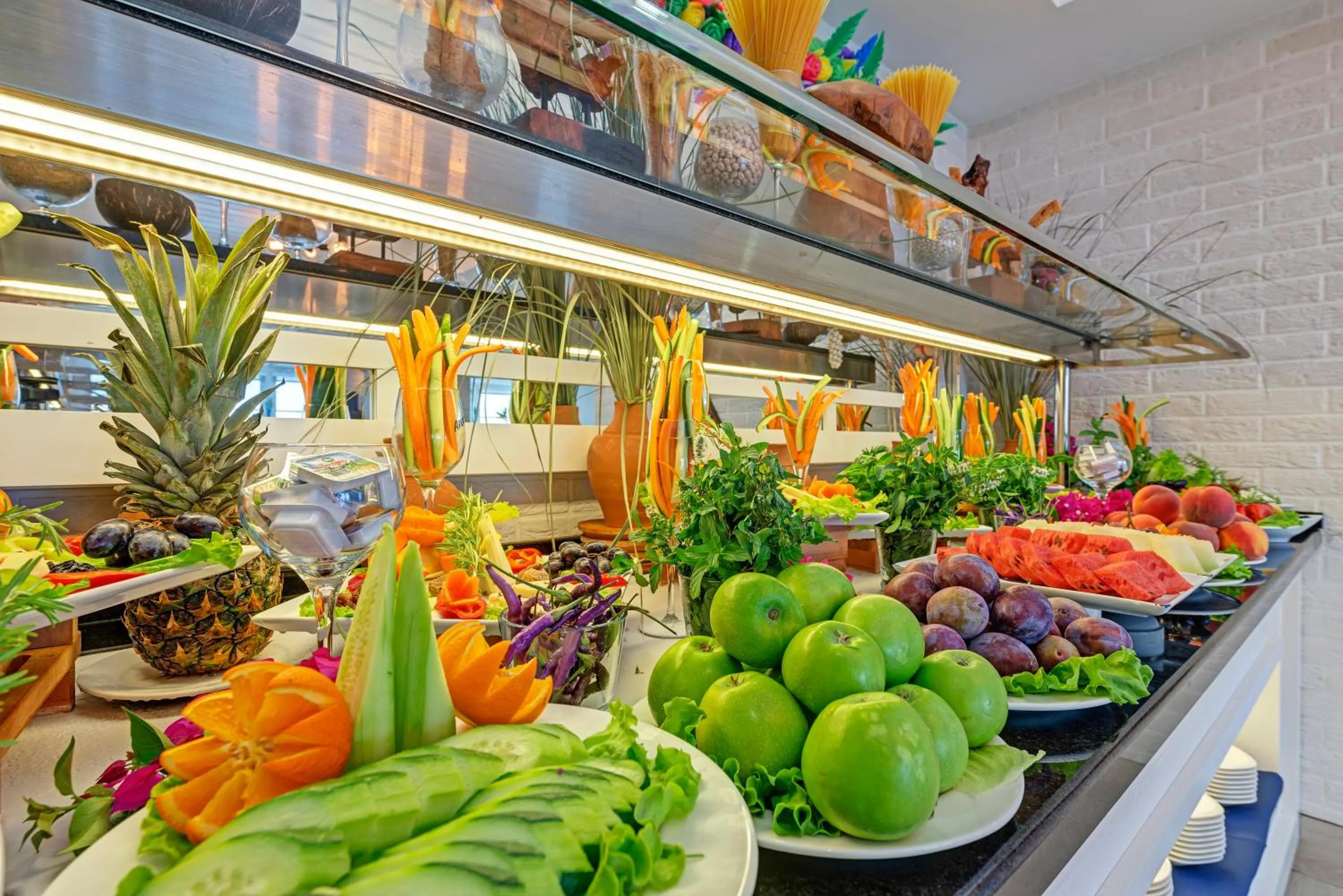 Food in Meis Exclusive Hotel