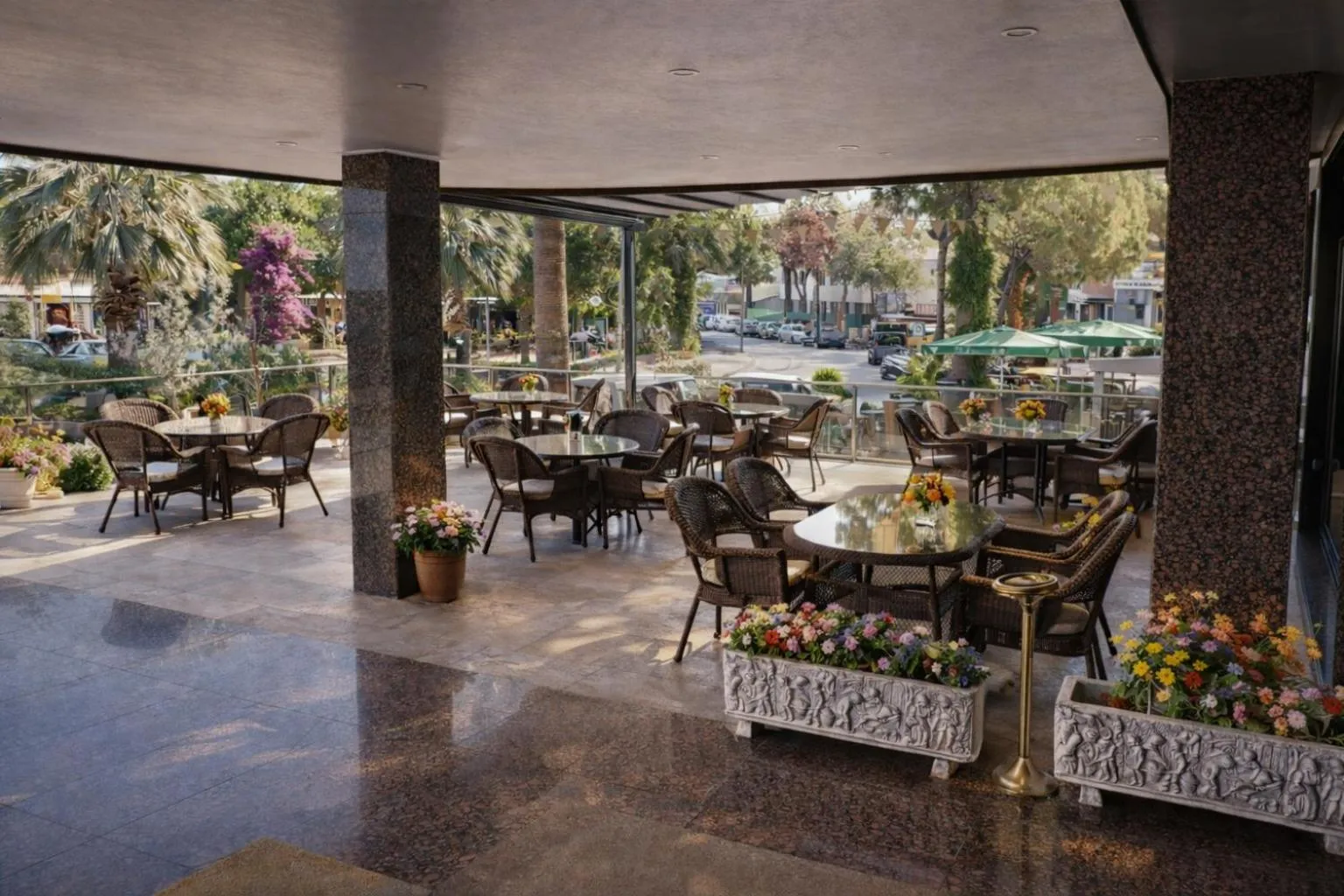 Lobby or reception in Kayhanbey Hotel