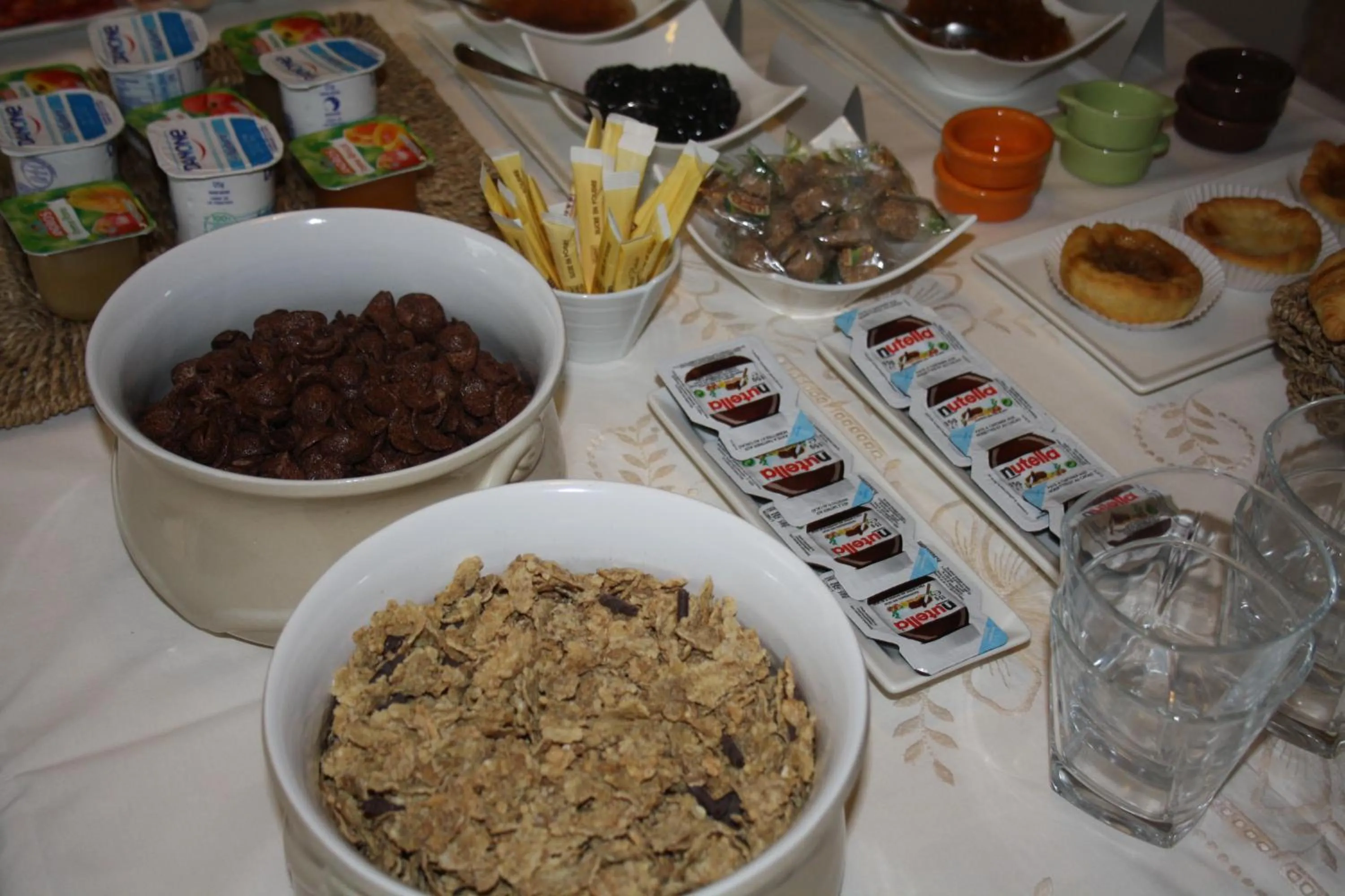 Buffet breakfast in La Villa d'Olivène