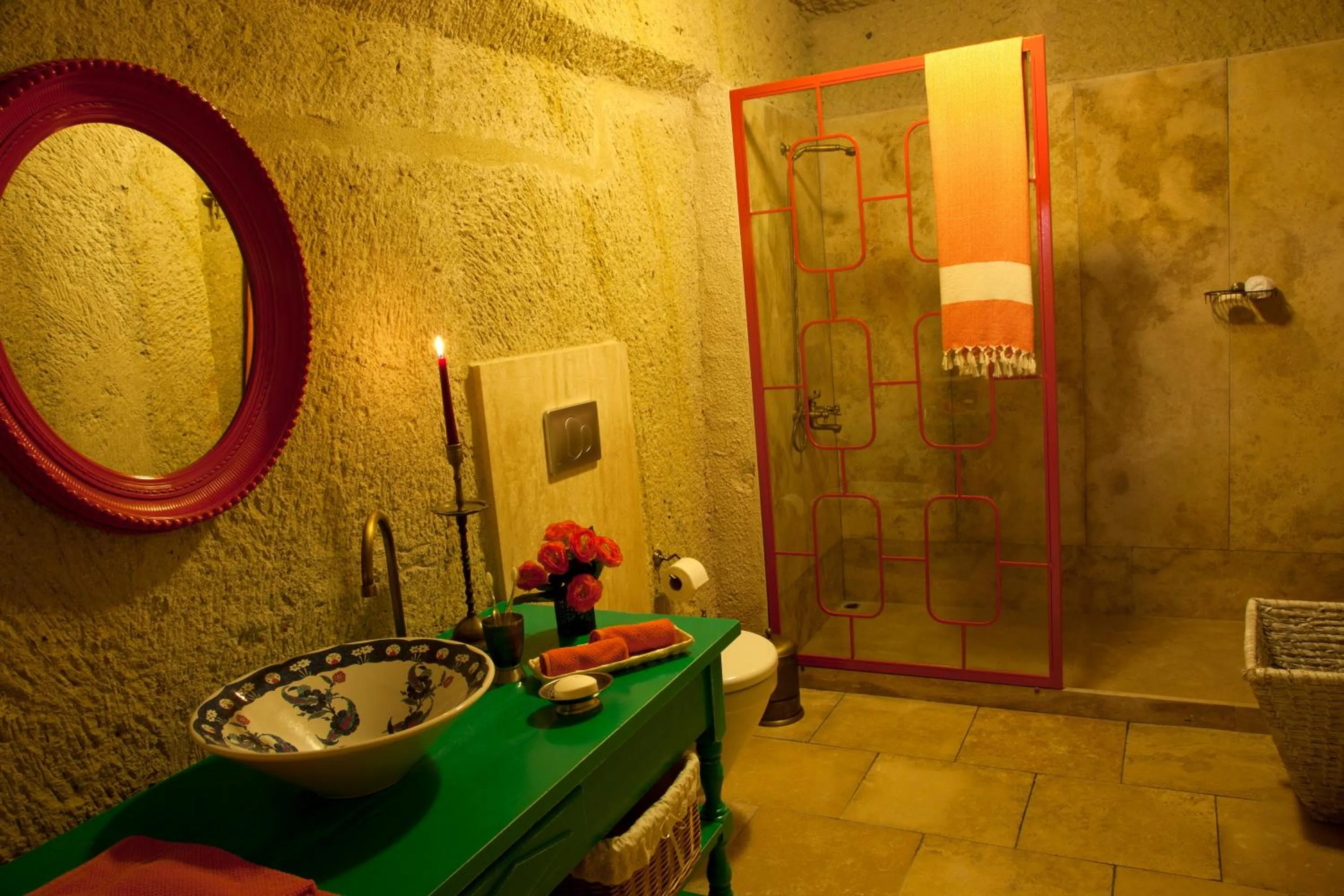 Bathroom in Hezen Cave Hotel