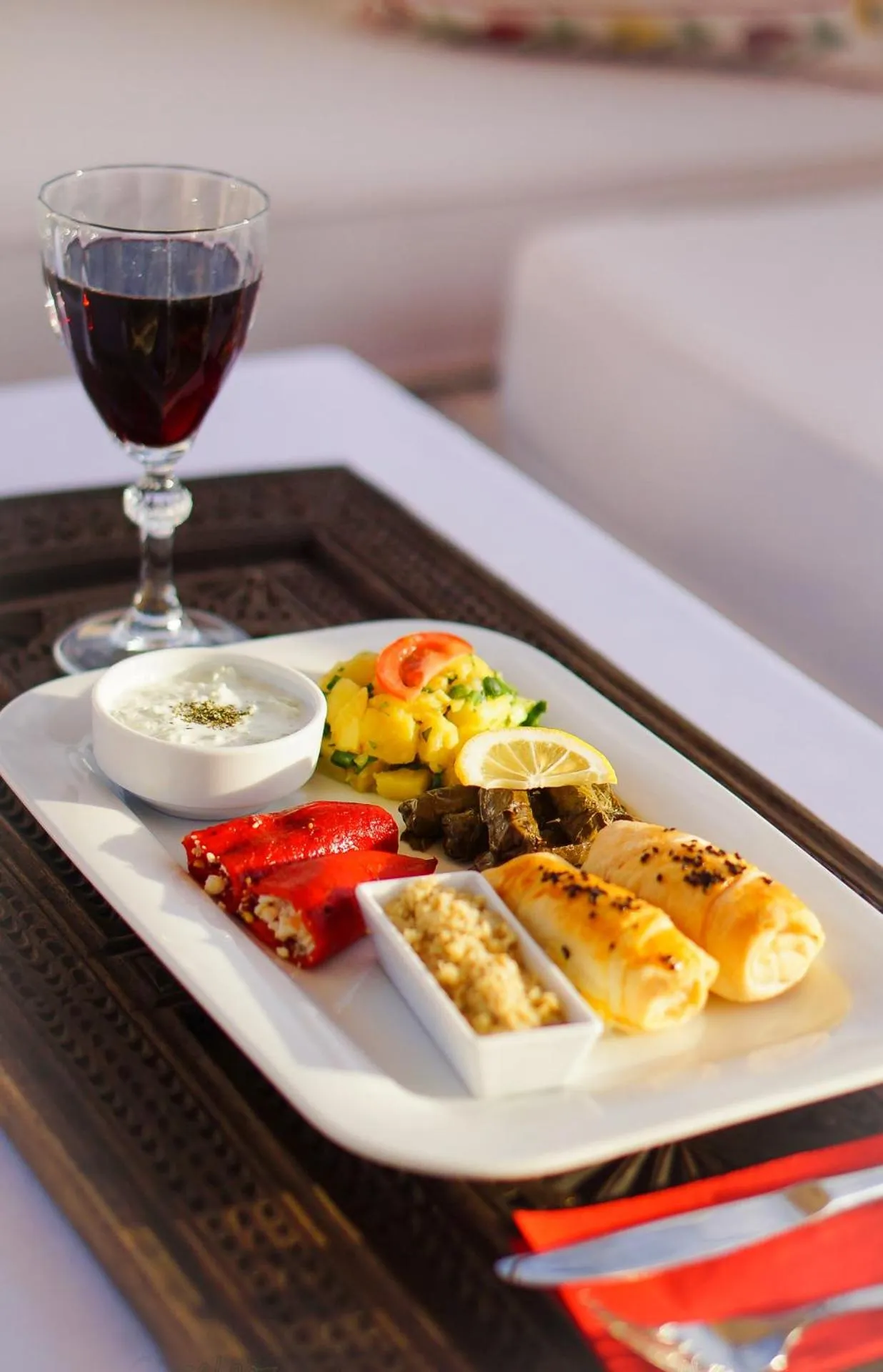 Food and drinks in Hezen Cave Hotel