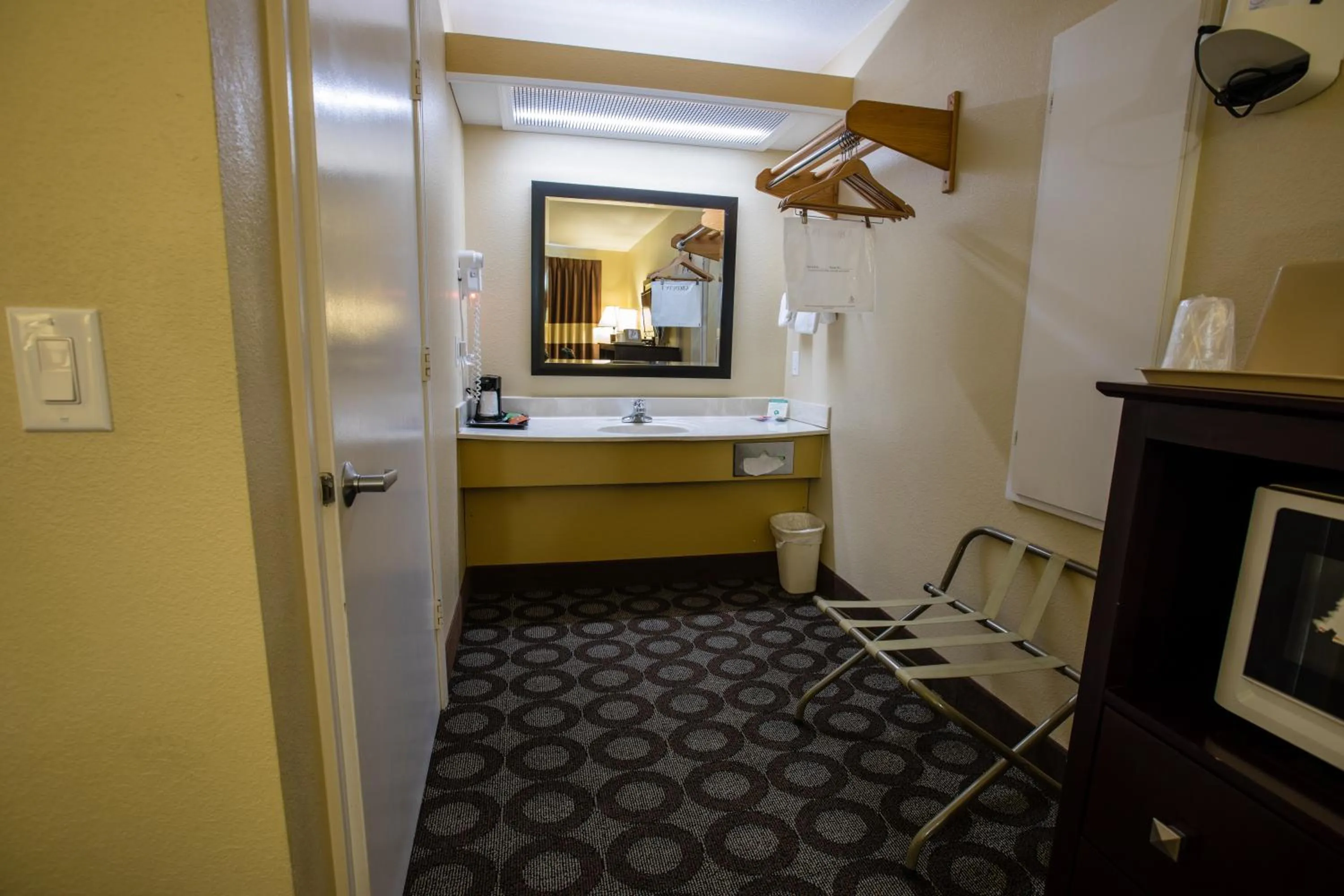 Relax Inn and Suites Kuttawa