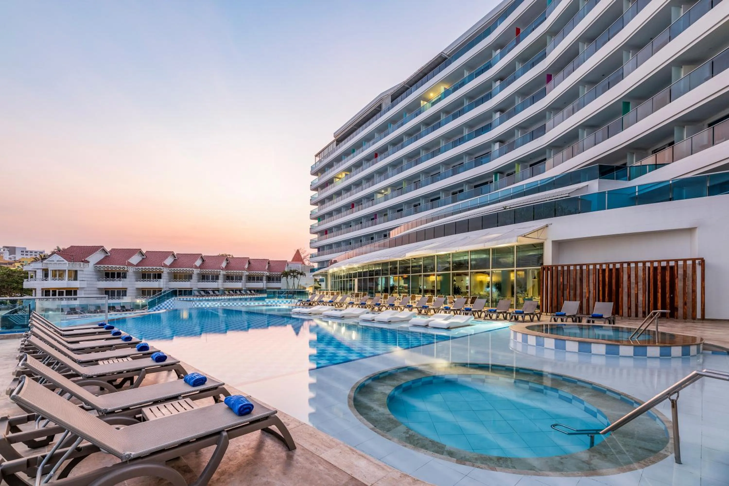 Swimming pool in Las Americas Torre Del Mar