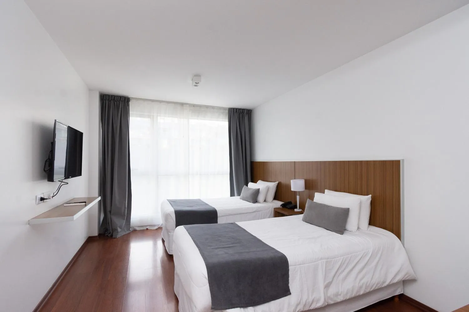 Photo of the whole room, Bed in Hotel Bys Palermo