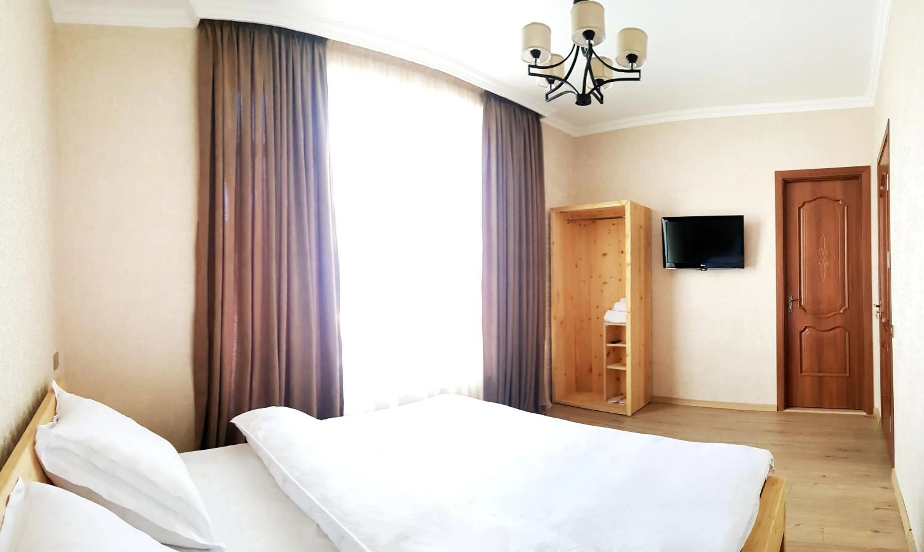 Karaoke, Bed in Cozy Hotel Kazbegi