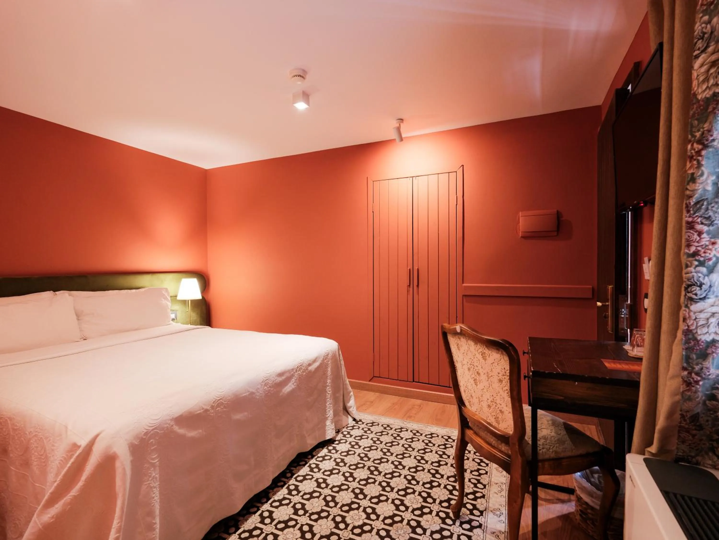 Bed in HANI I PAZARIT Boutique Hotel