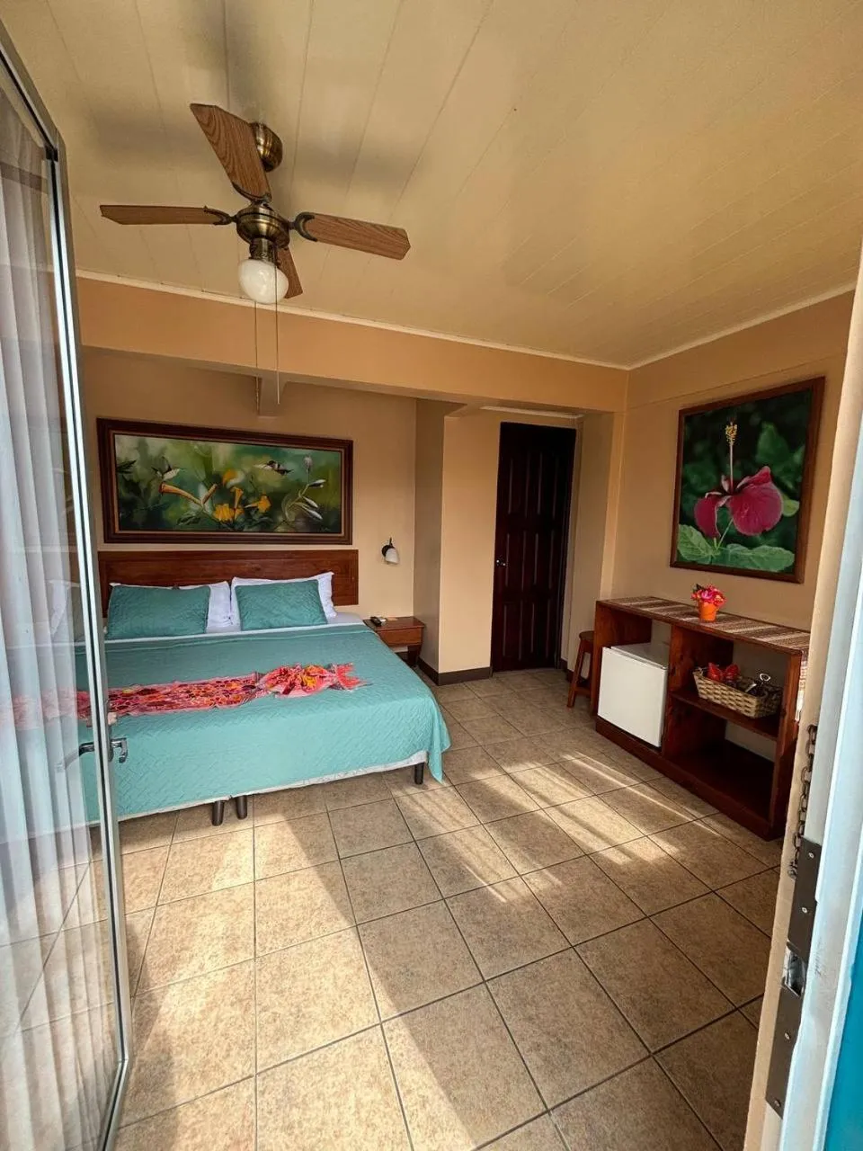 Bedroom, Bed in Hotel Las Colinas