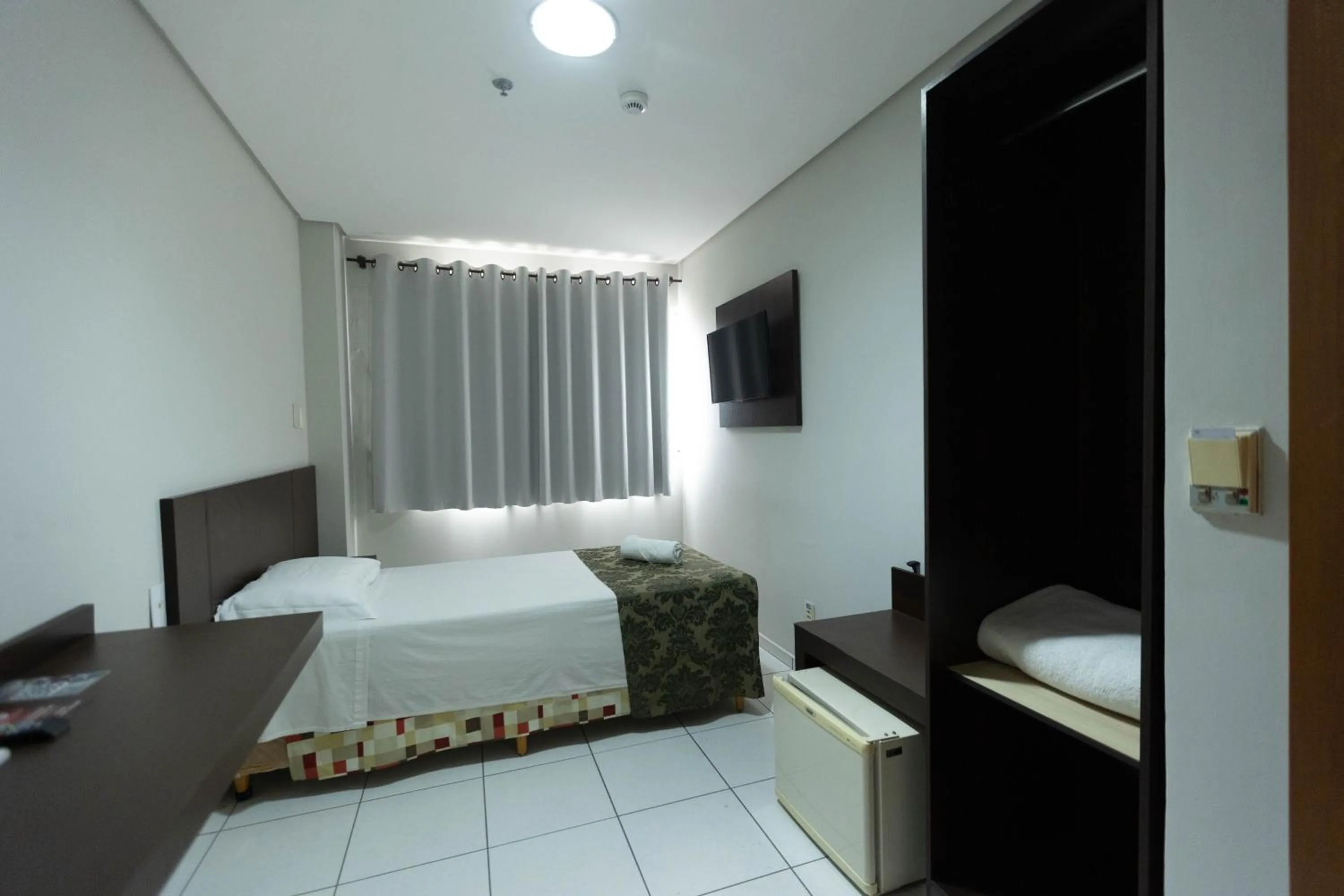 Bed in Hits Pantanal Hotel Aeroporto Cuiabá