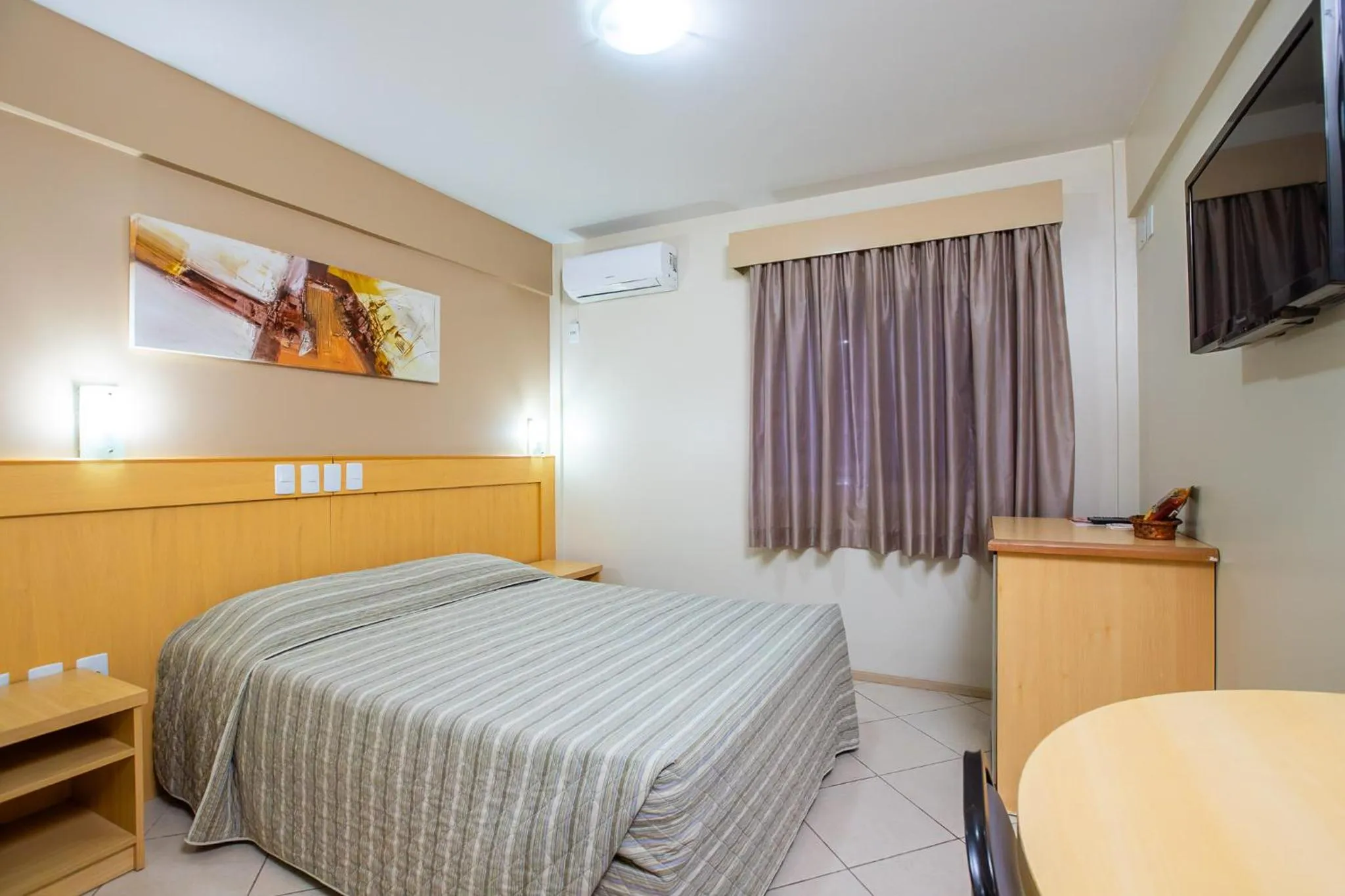 Bedroom, Bed in Hotel Express São Leopoldo