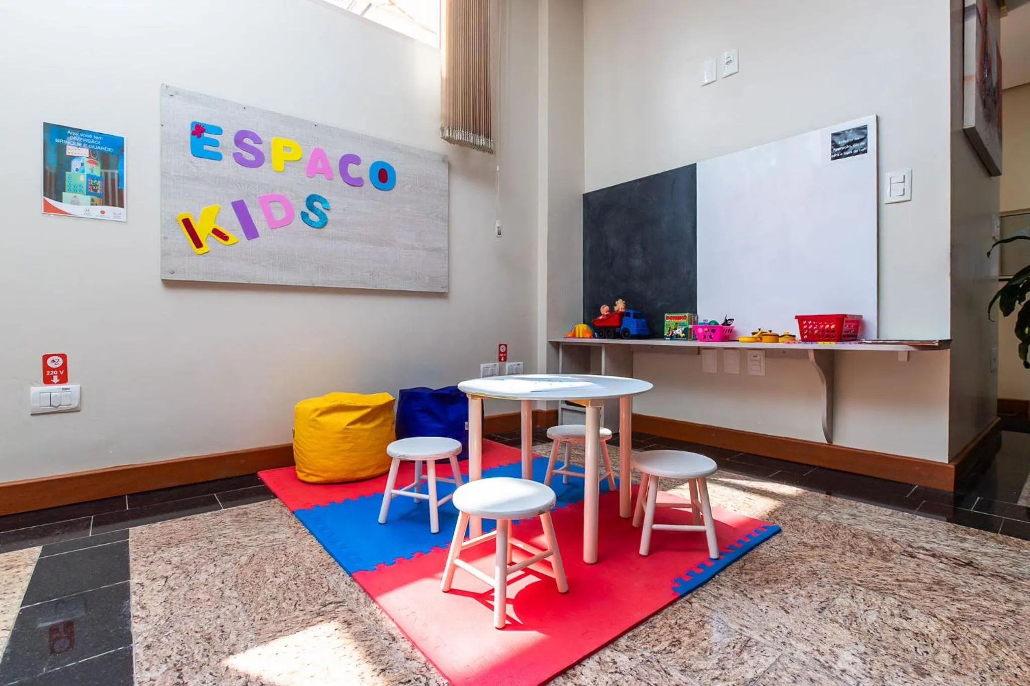 Lobby or reception in Hotel Suárez Campo Bom