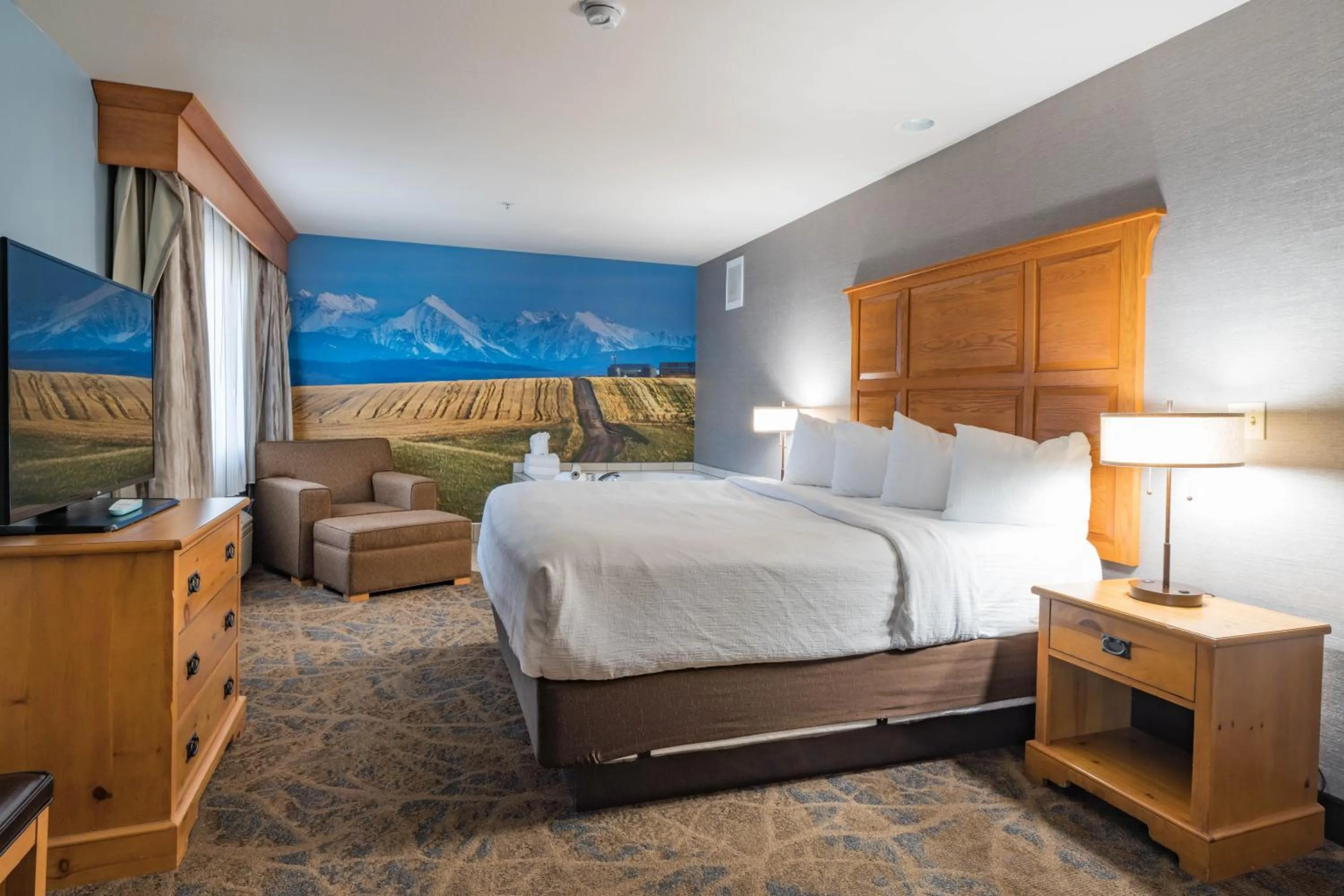 Bed in Best Western Plus GranTree Inn