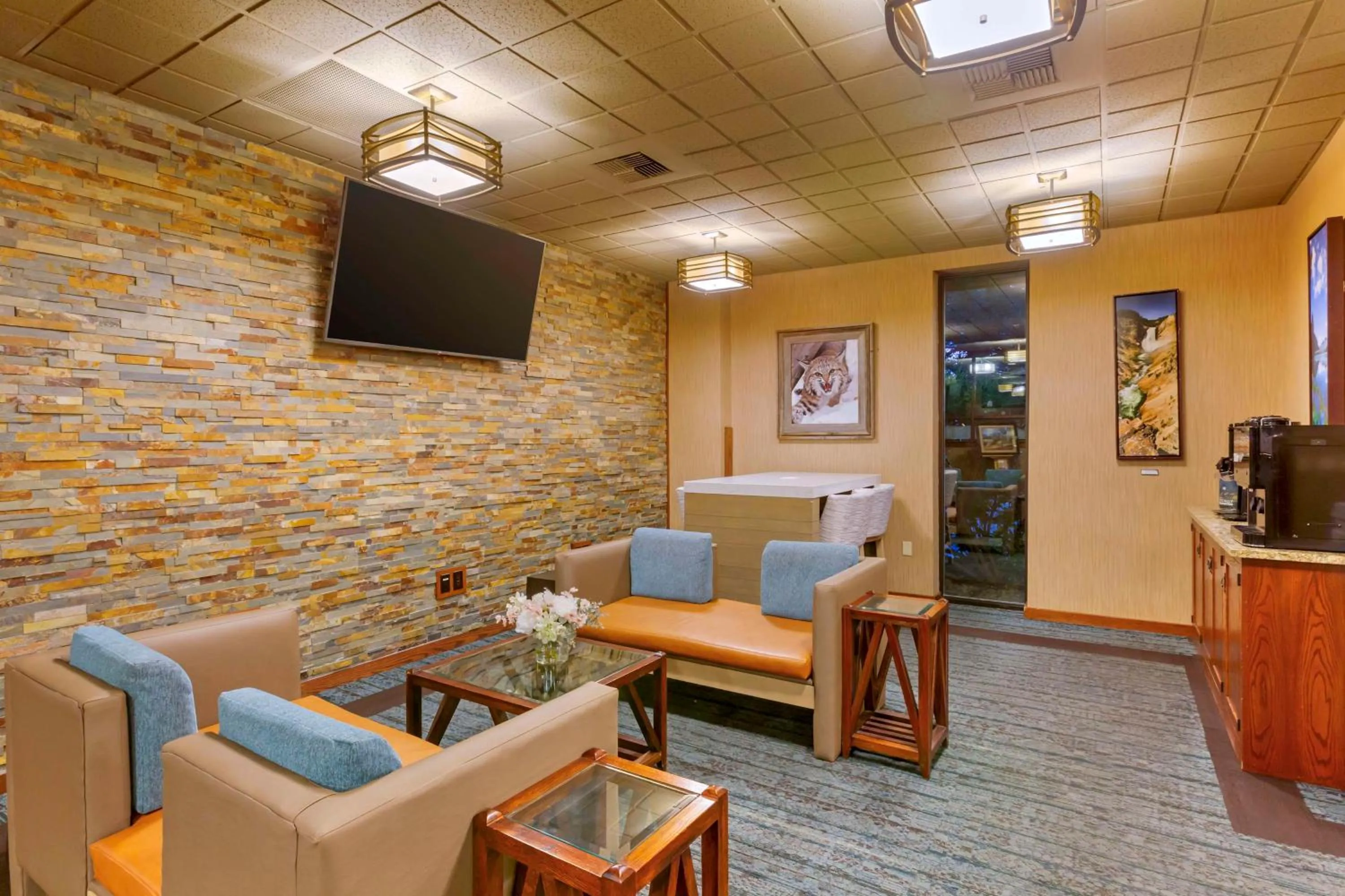 Lobby or reception in Best Western Plus GranTree Inn