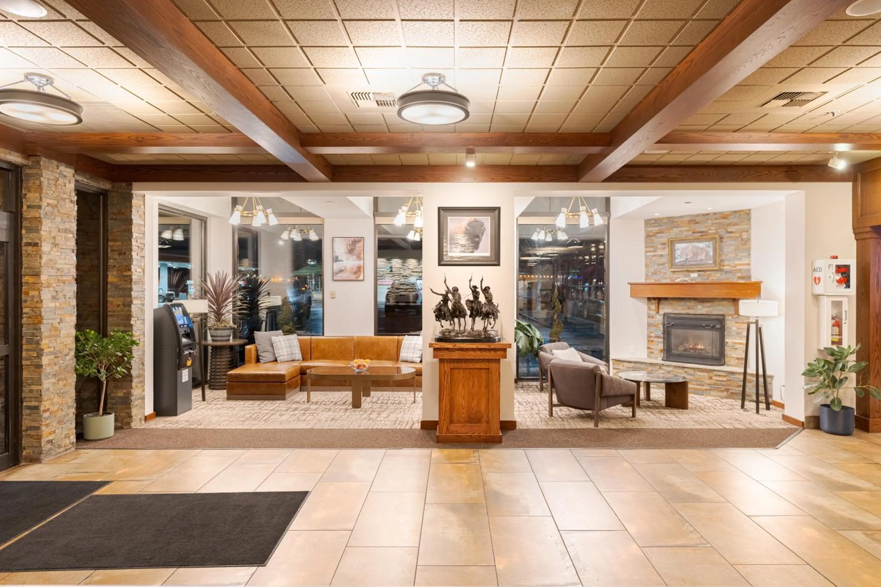 Lobby or reception in Best Western Plus GranTree Inn