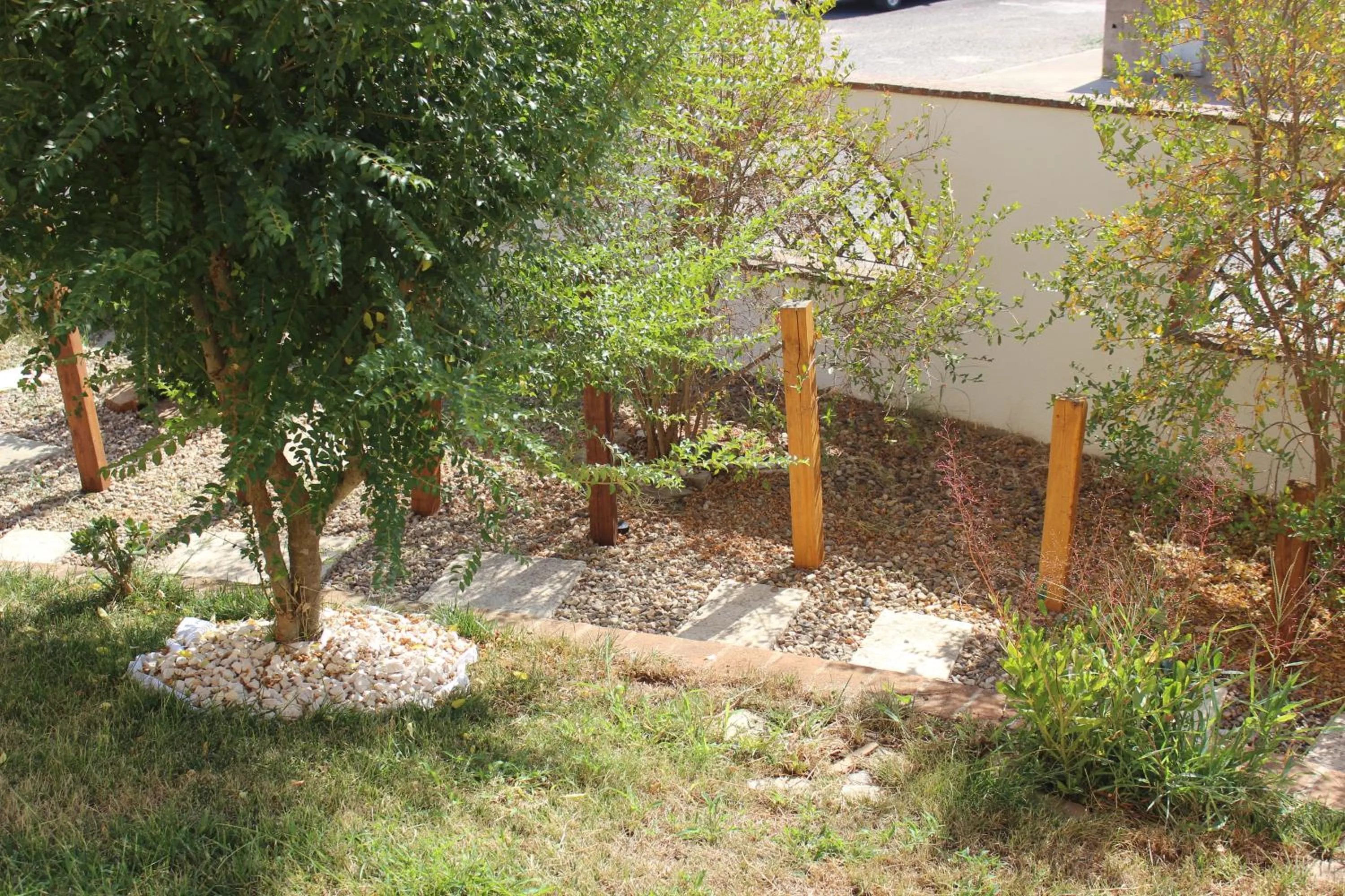 Garden in B&B S'arenada