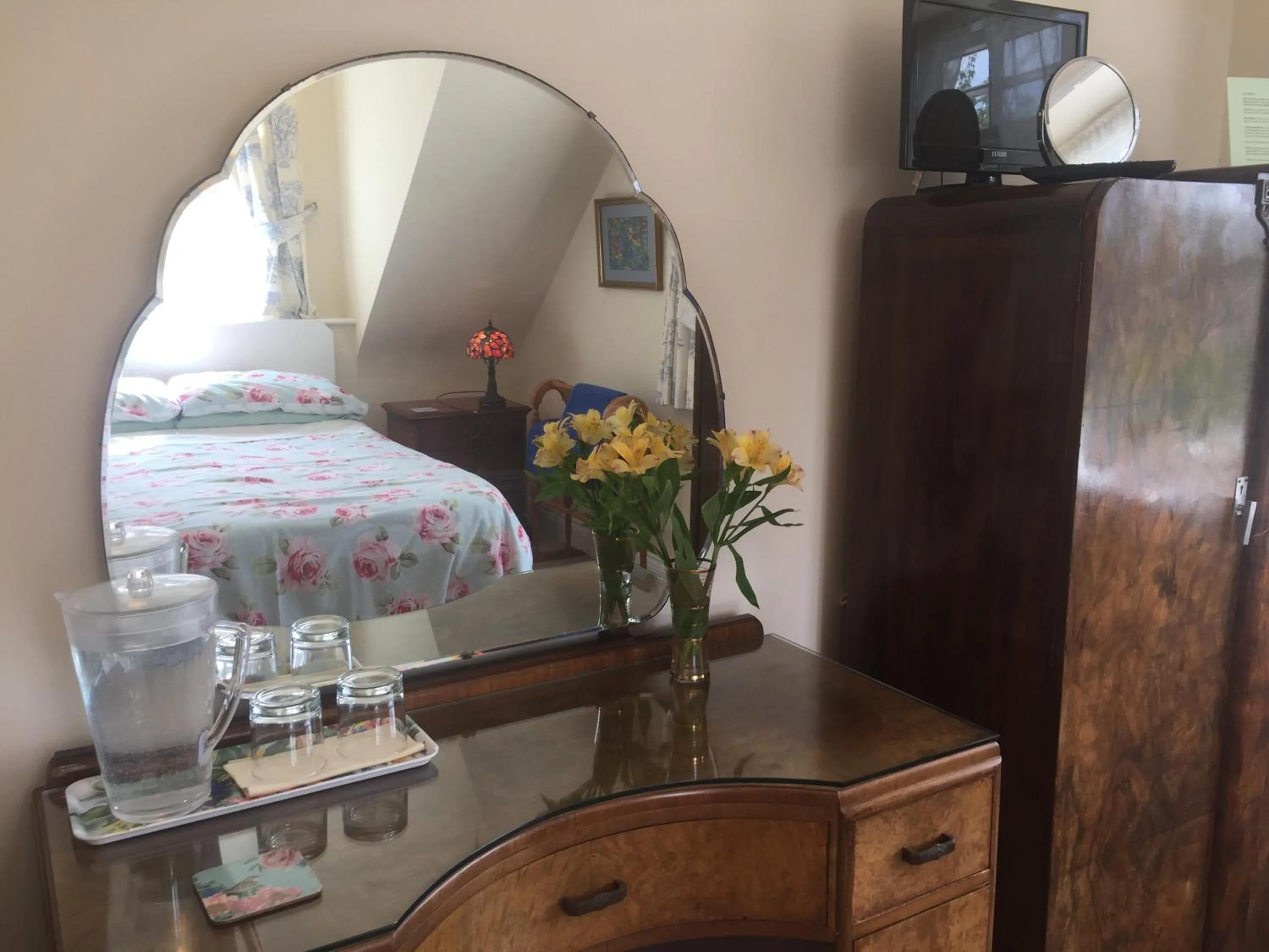 Bedroom in Heatherdene House