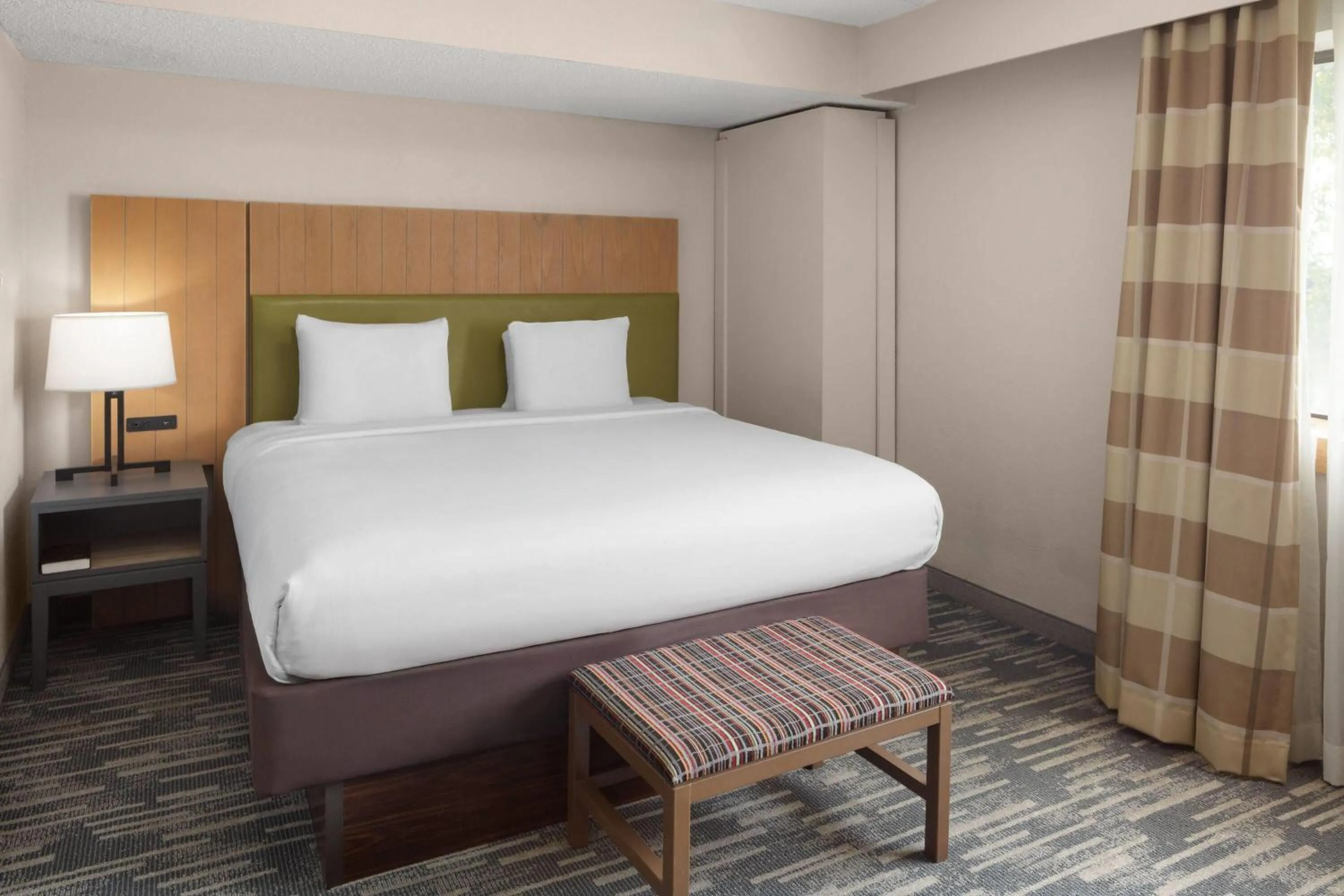 Photo of the whole room, Bed in Wingate by Wyndham Lincoln Airport East I-80