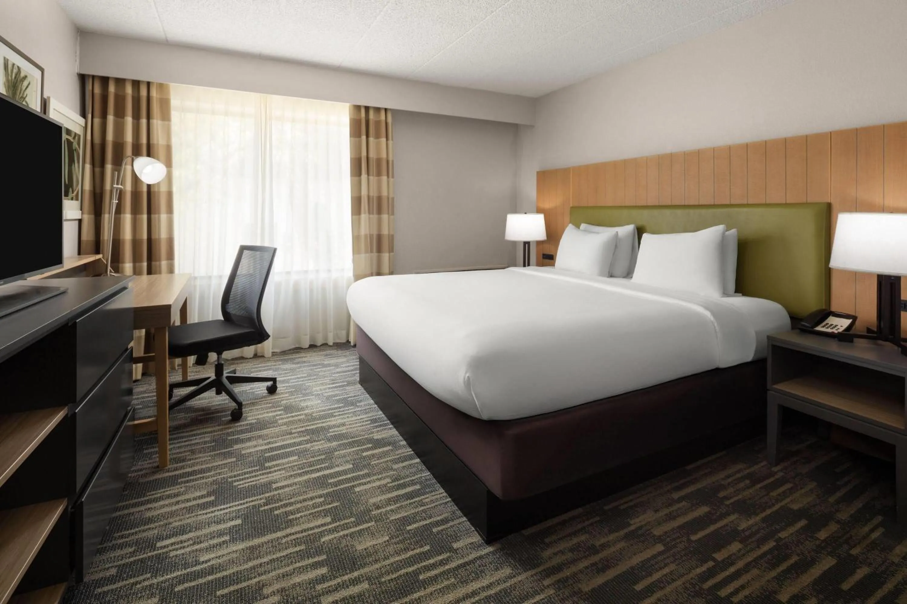 Photo of the whole room, Bed in Wingate by Wyndham Lincoln Airport East I-80