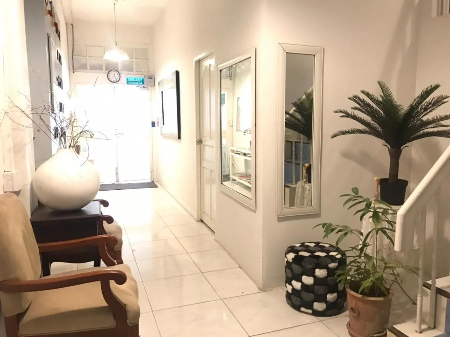 Lobby or reception in 12/14 HOME Studio