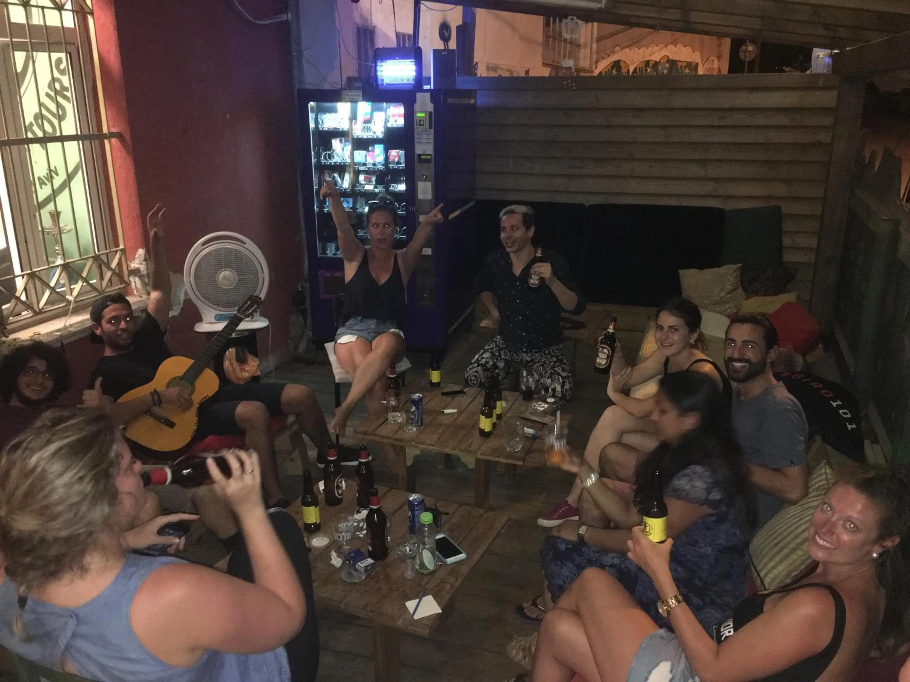 Roger's Hostel Tel Aviv (age 18-45)