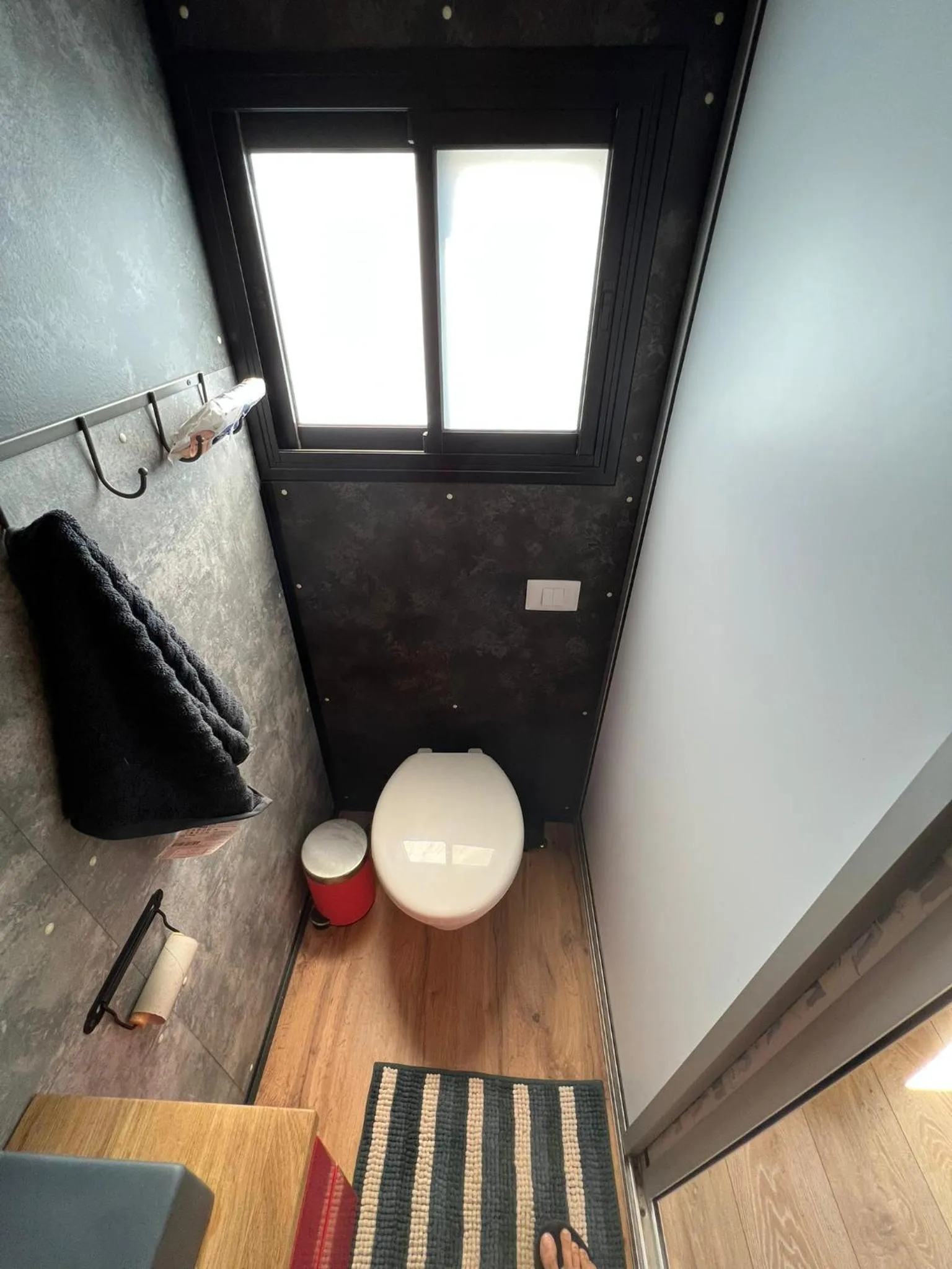 Roger's Hostel Tel Aviv (age 18-45)