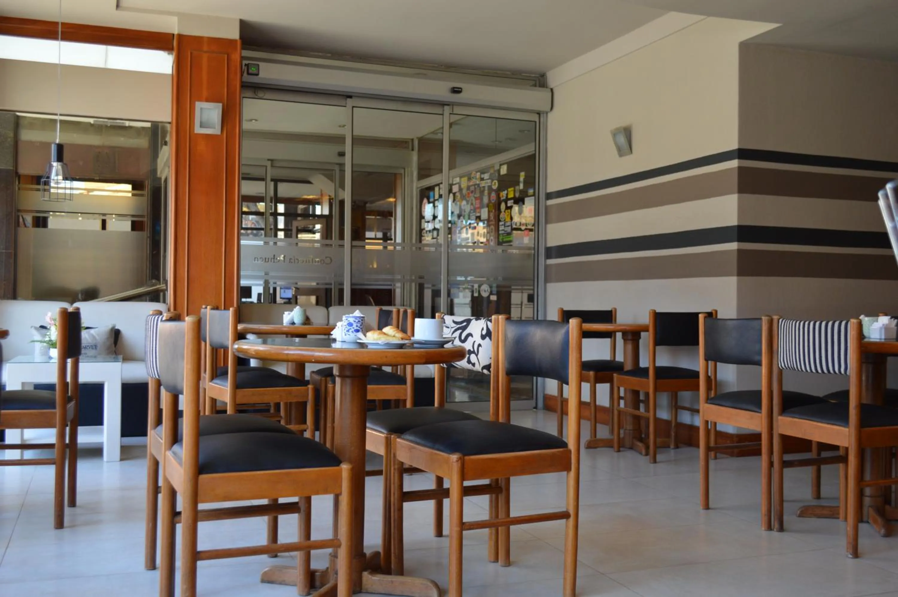 Lounge or bar in Aguada Hotel