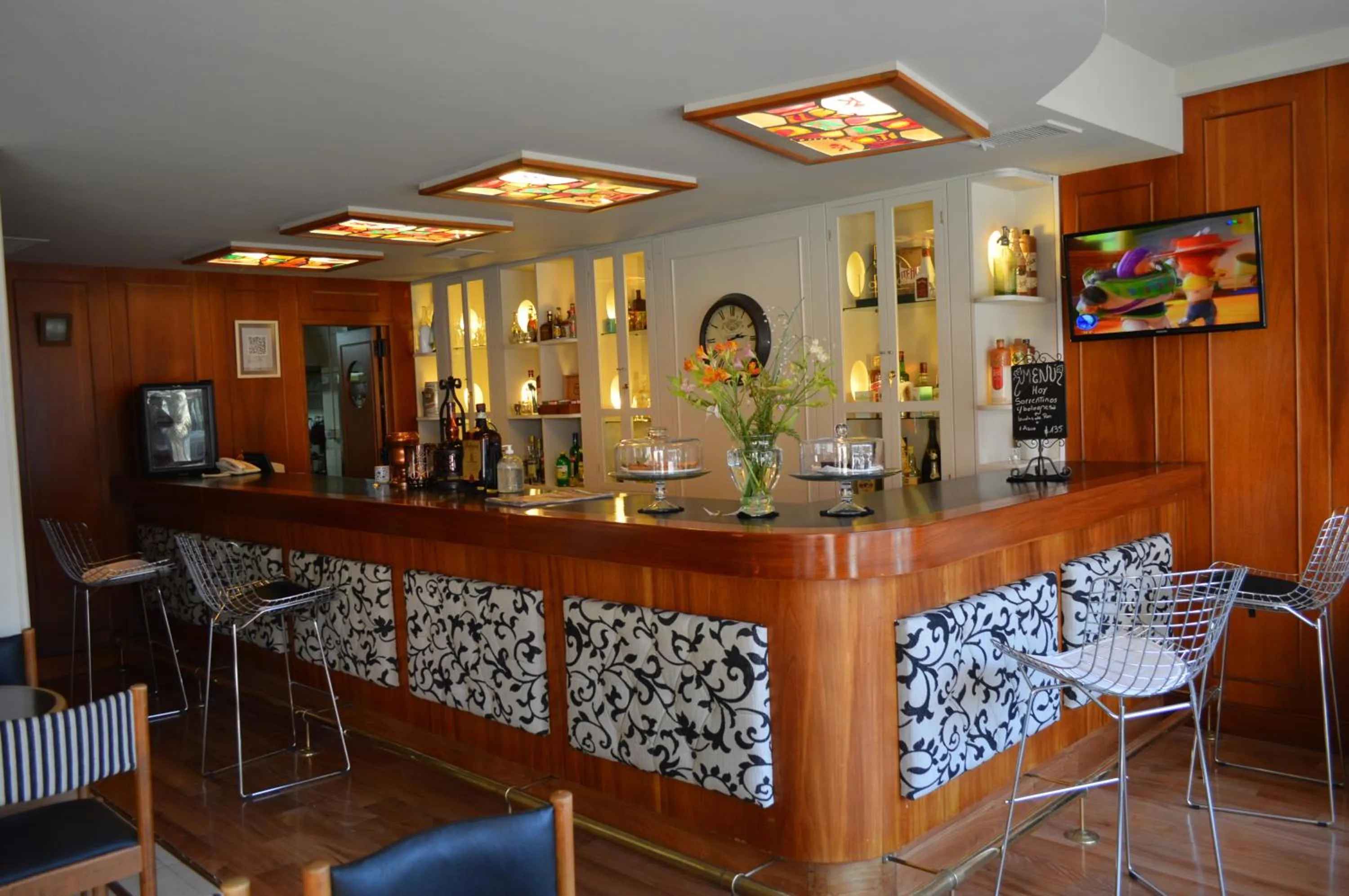 Lounge or bar in Aguada Hotel
