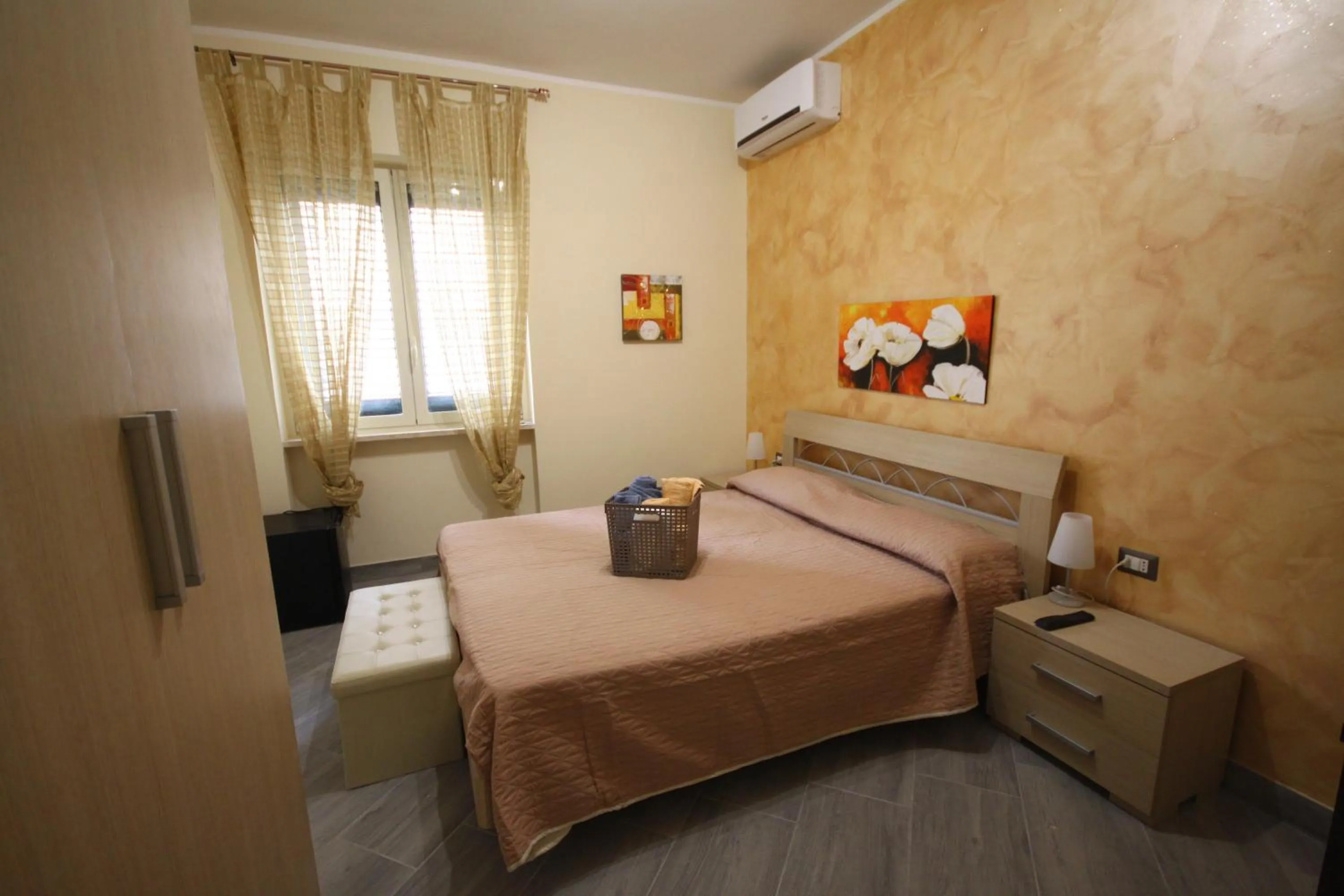 Photo of the whole room, Bed in B&B Cavirani