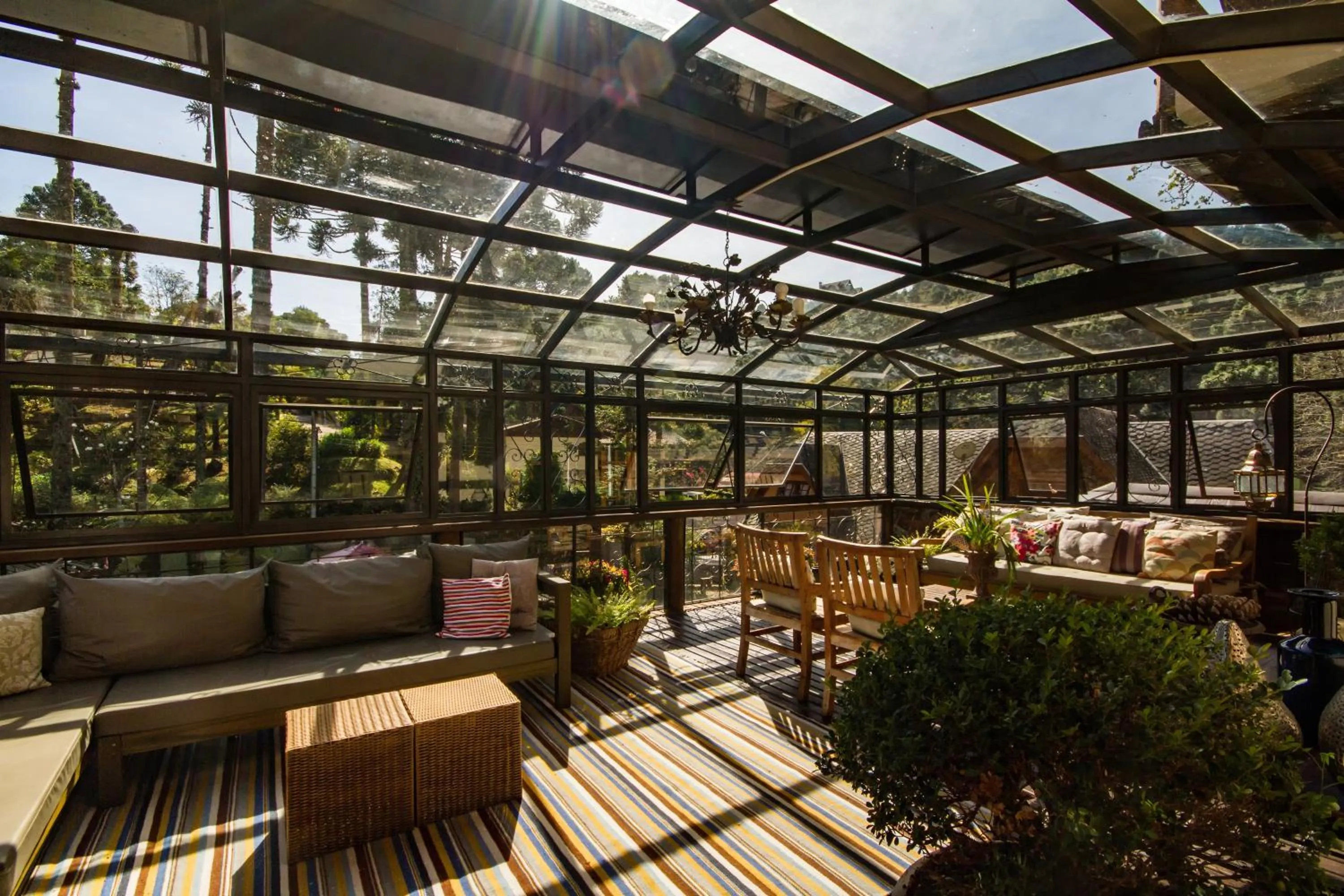 Seating area in Pousada Da Pedra