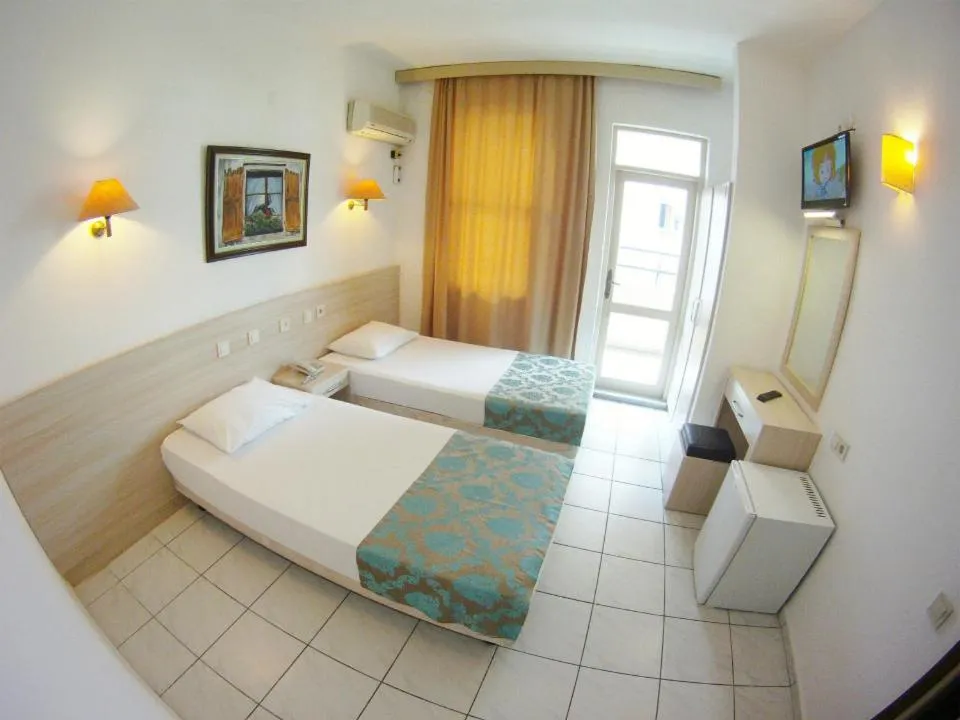 Bed in Kleopatra Carina Hotel