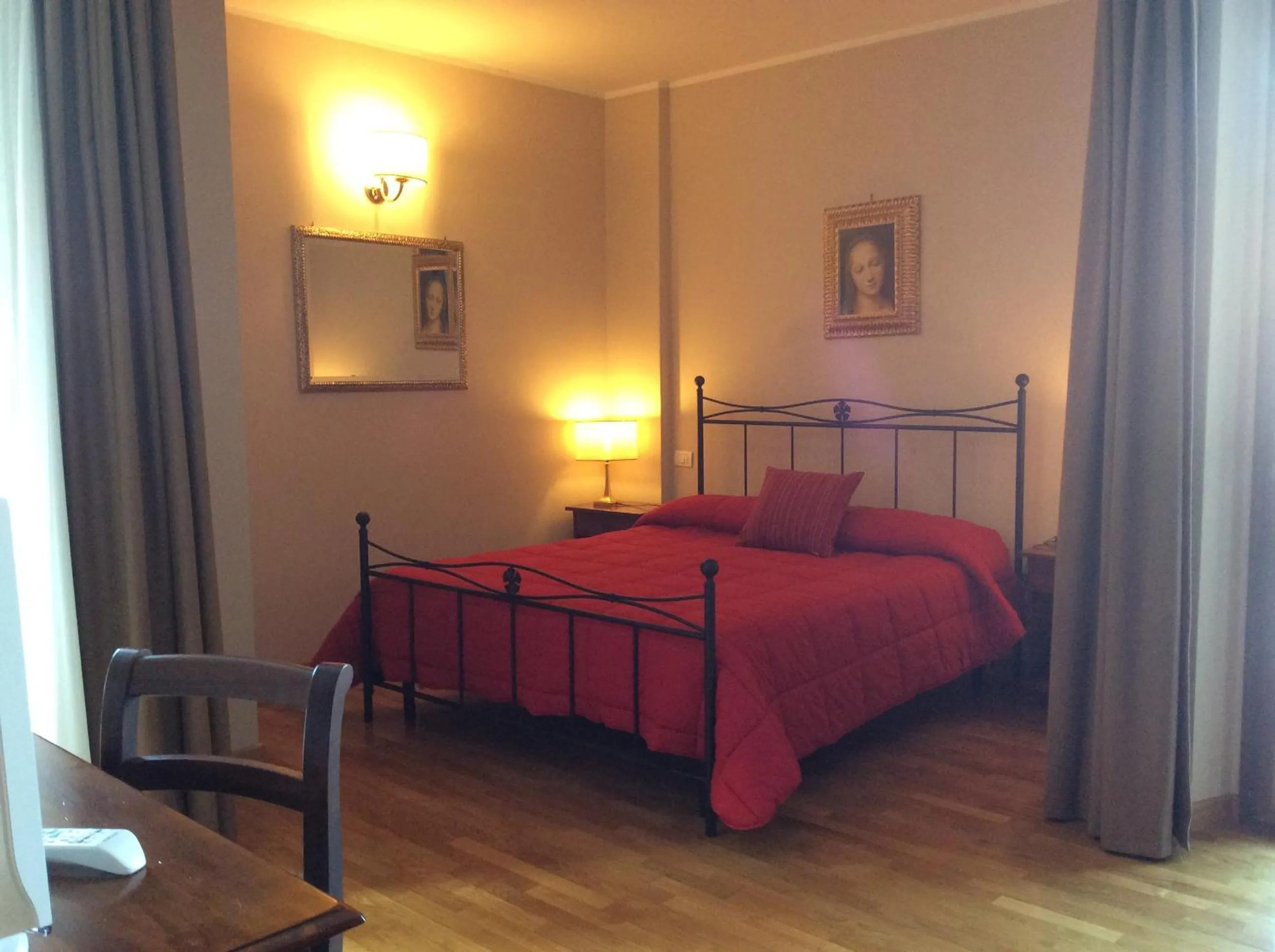 Photo of the whole room, Bed in Relais Forti
