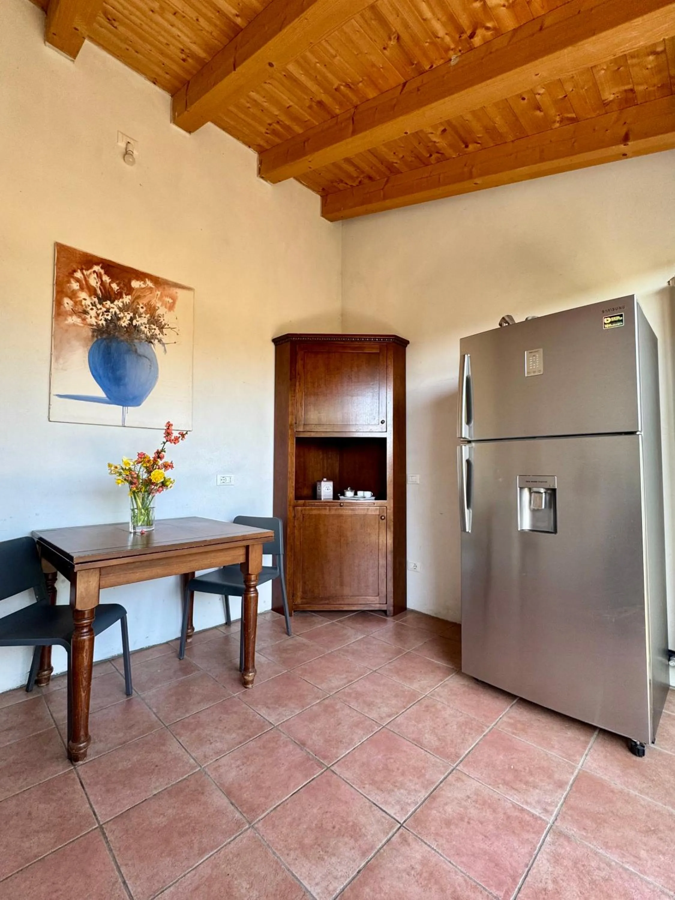 Kitchen or kitchenette in Pool & Garden Villa Lelia