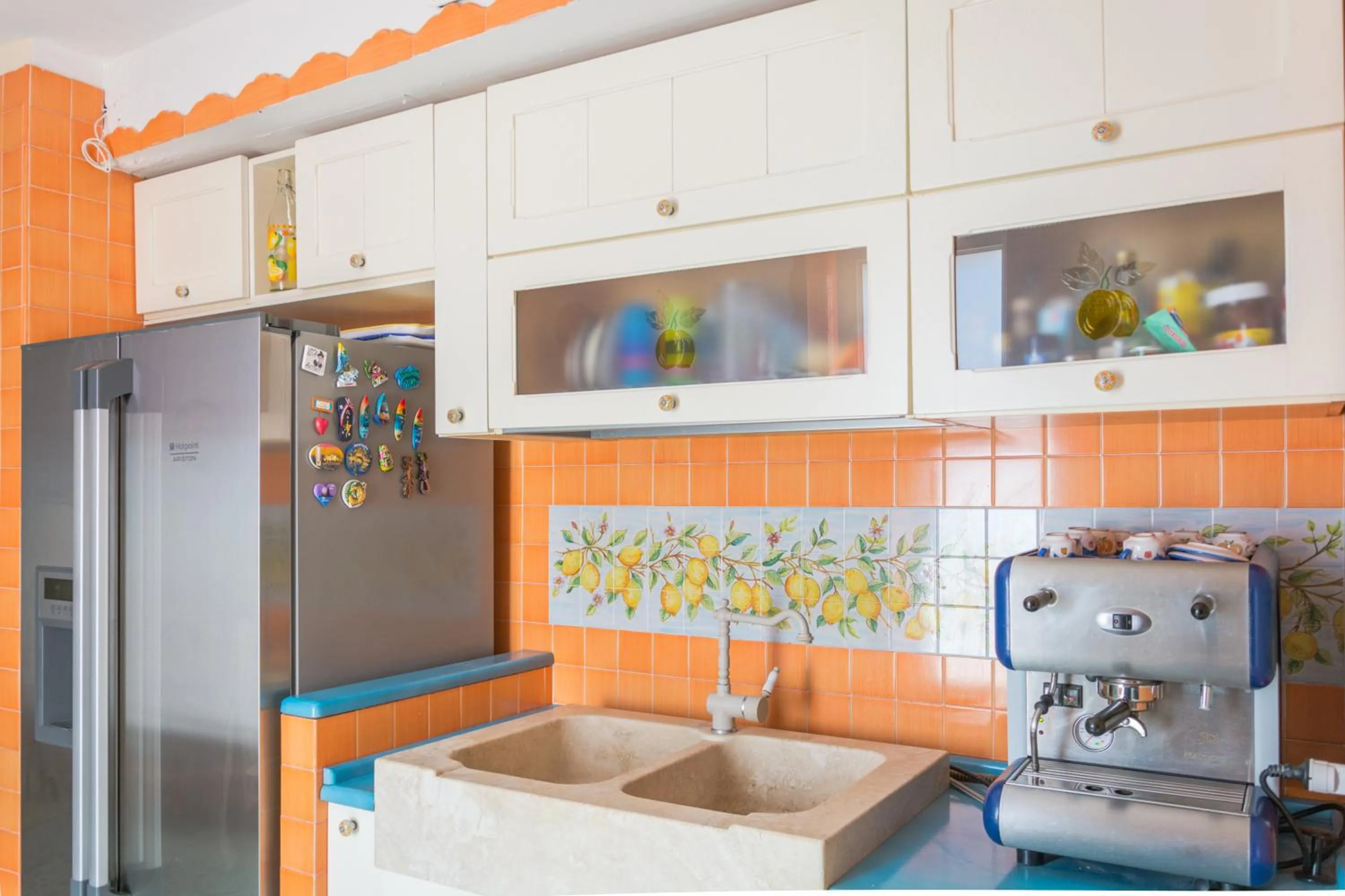 Kitchen or kitchenette in Palazzo Cocò Sentiero dei Limoni