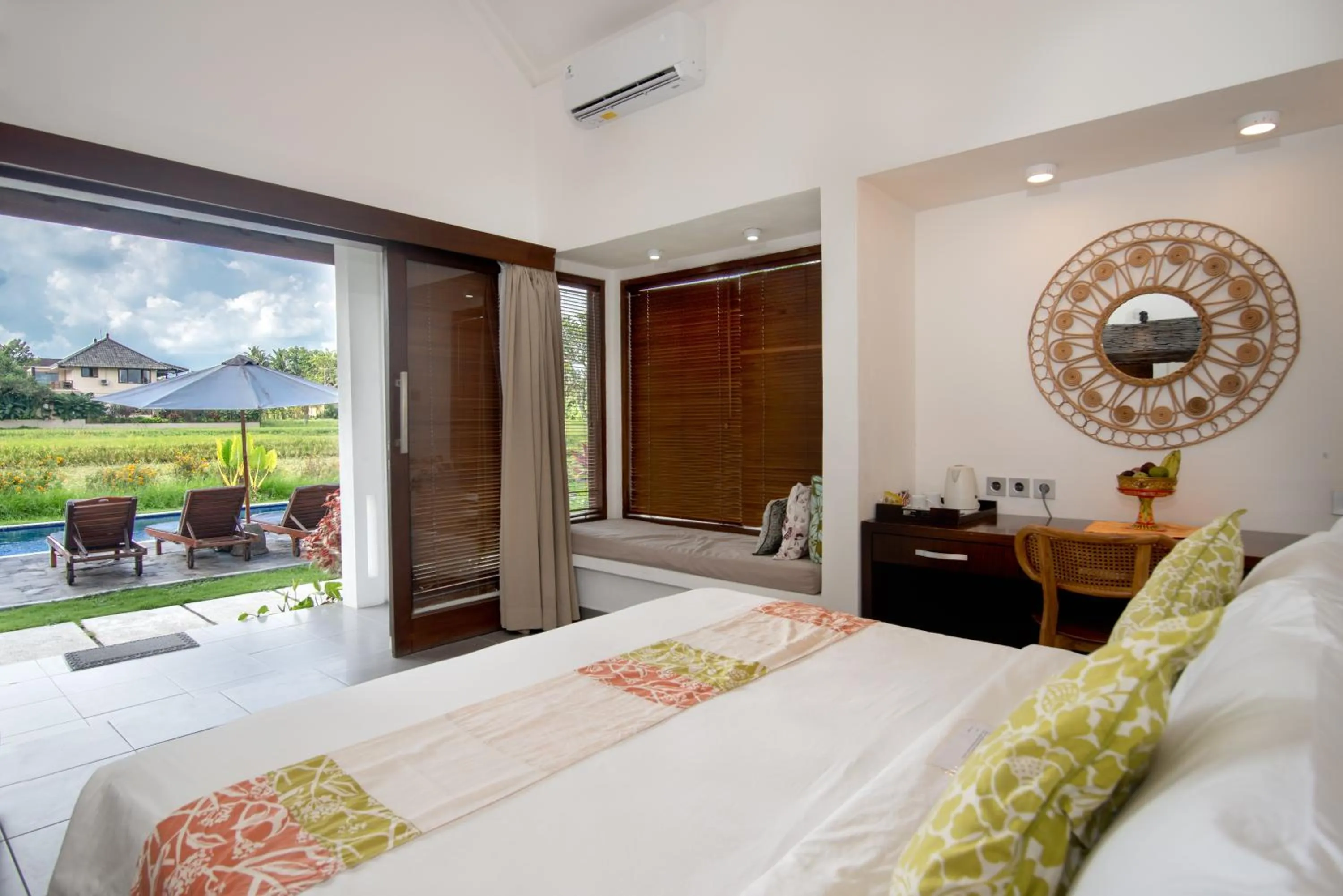 View (from property/room), Bed in The Samara Villas & Restaurant