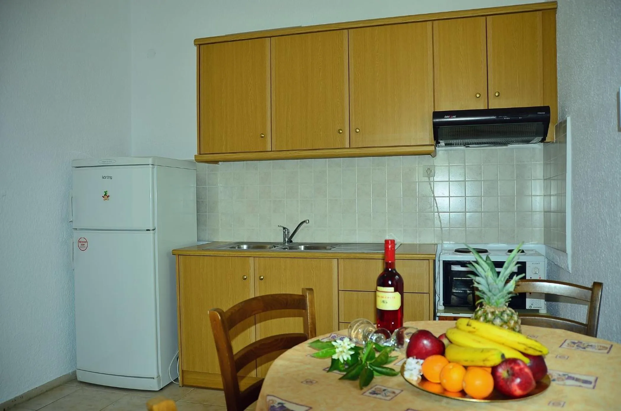 Dining area in Poppy Villas