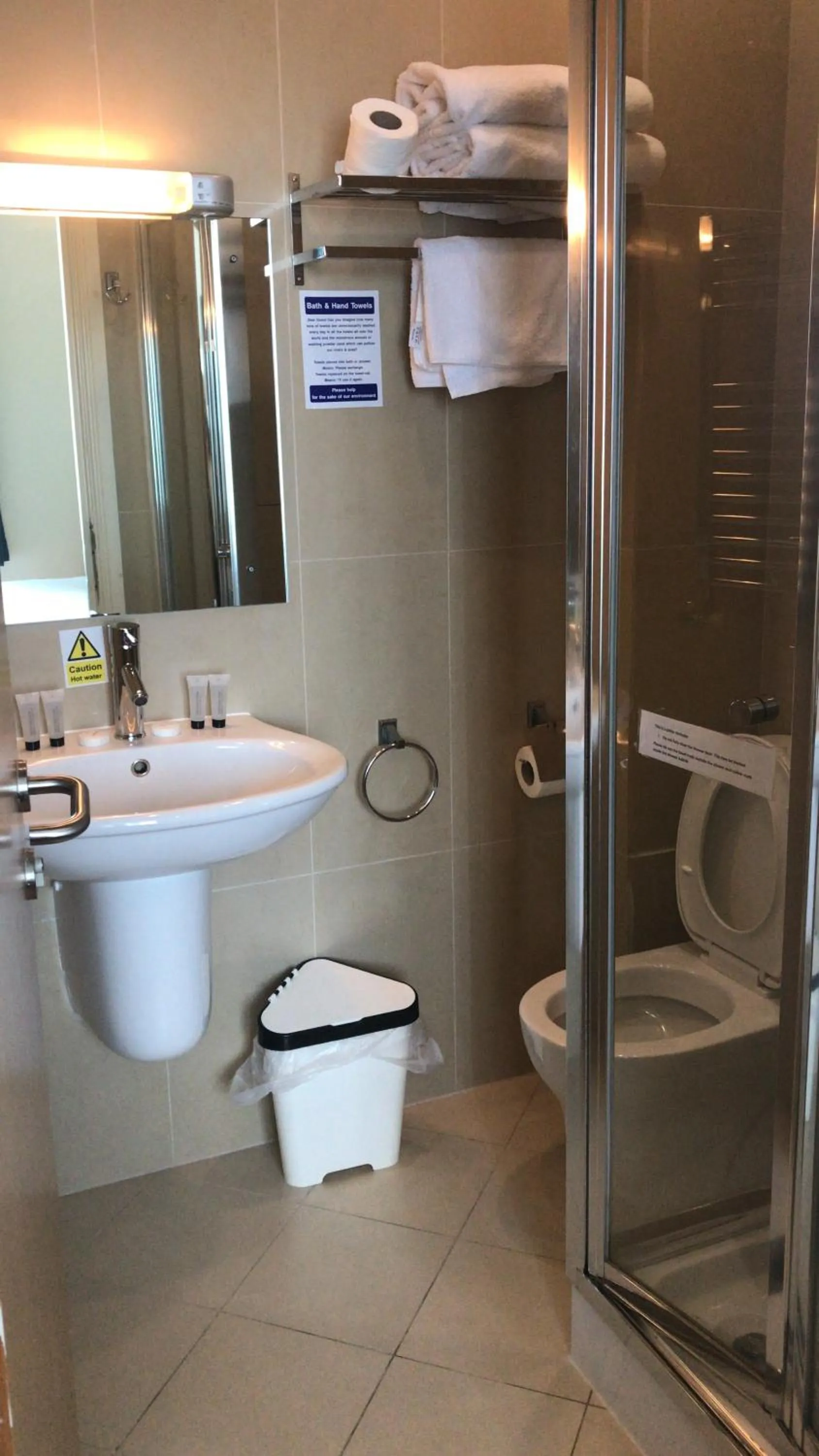 Iris Hotel Llandudno