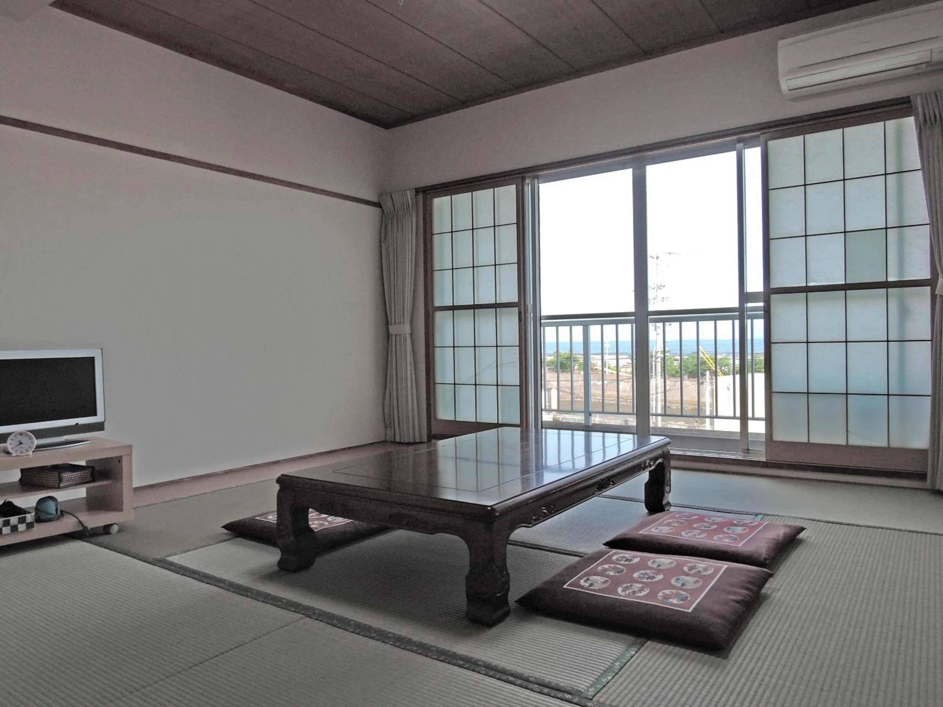 Photo of the whole room in Minshuku Osaki