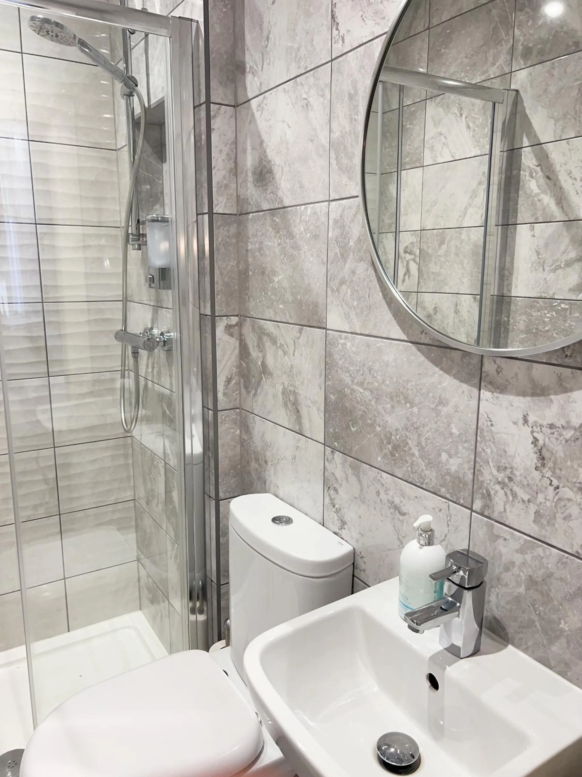 Alexander Guest House