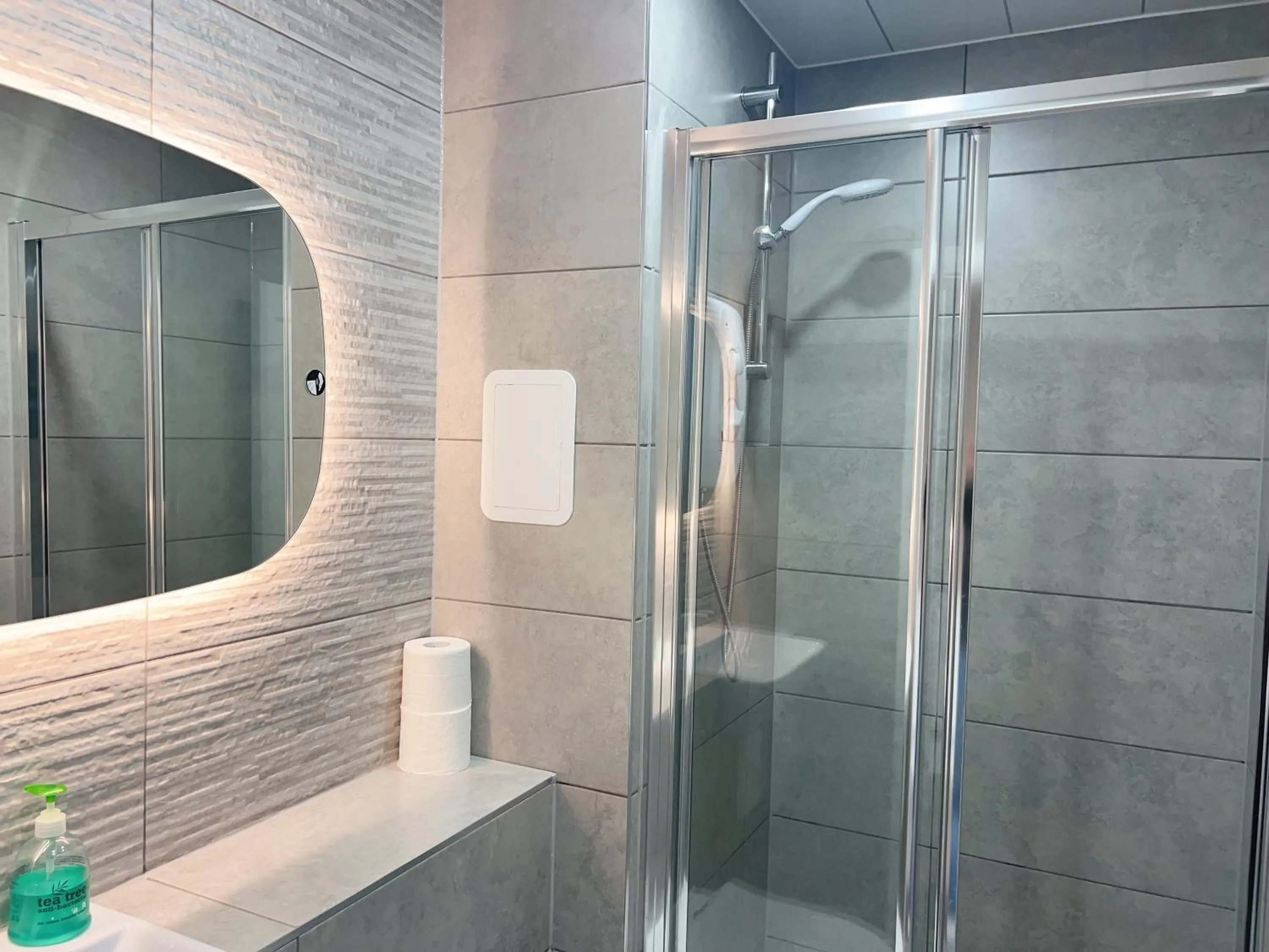 Alexander Guest House