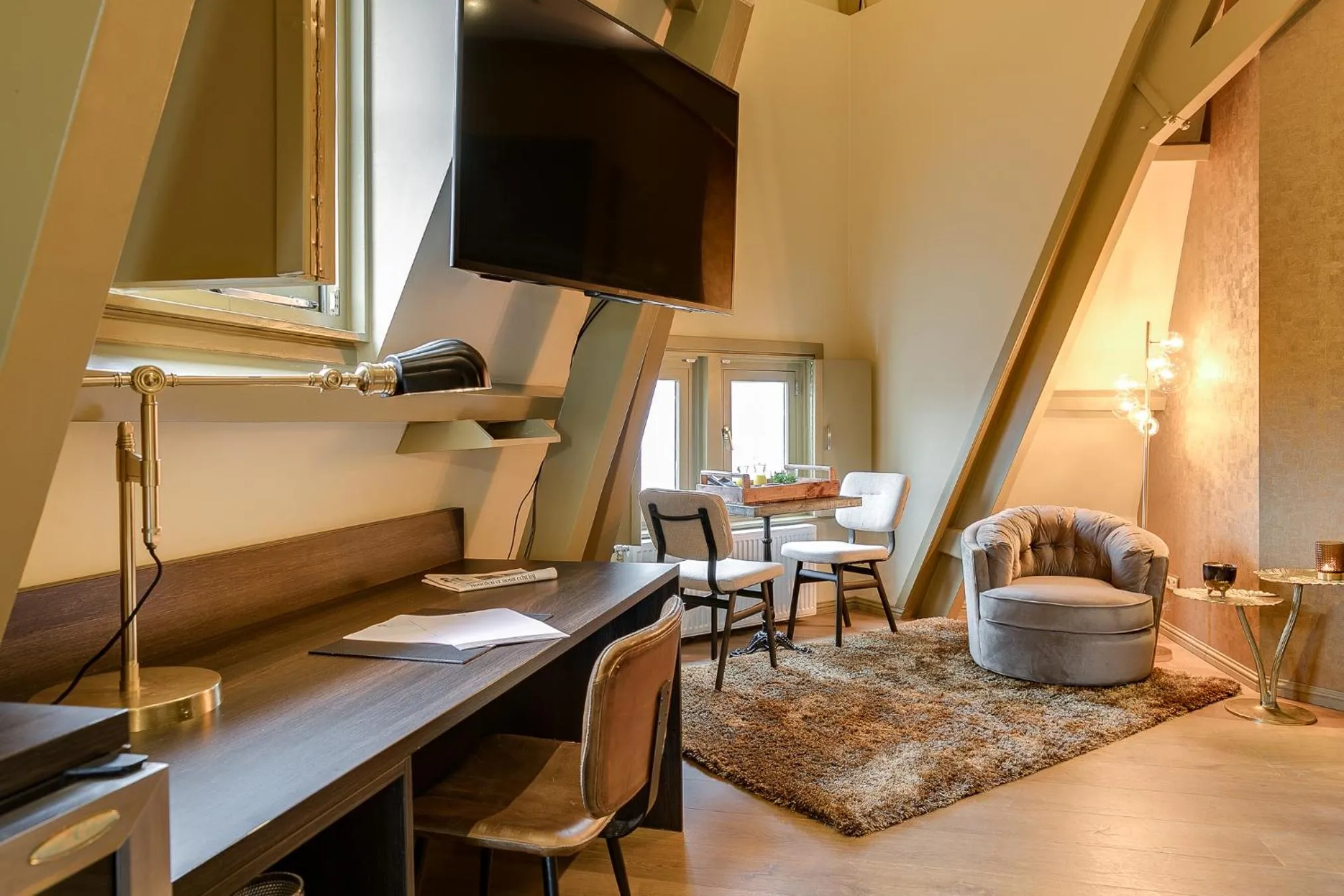 Photo of the whole room in Brasss Hotel Suites