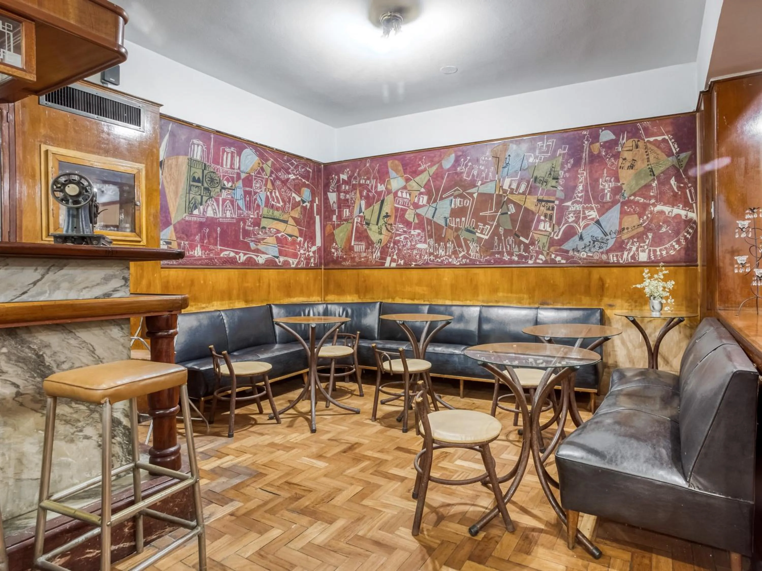 Restaurant/places to eat in Amazonas Palace Hotel Belo Horizonte - Avenida Amazonas